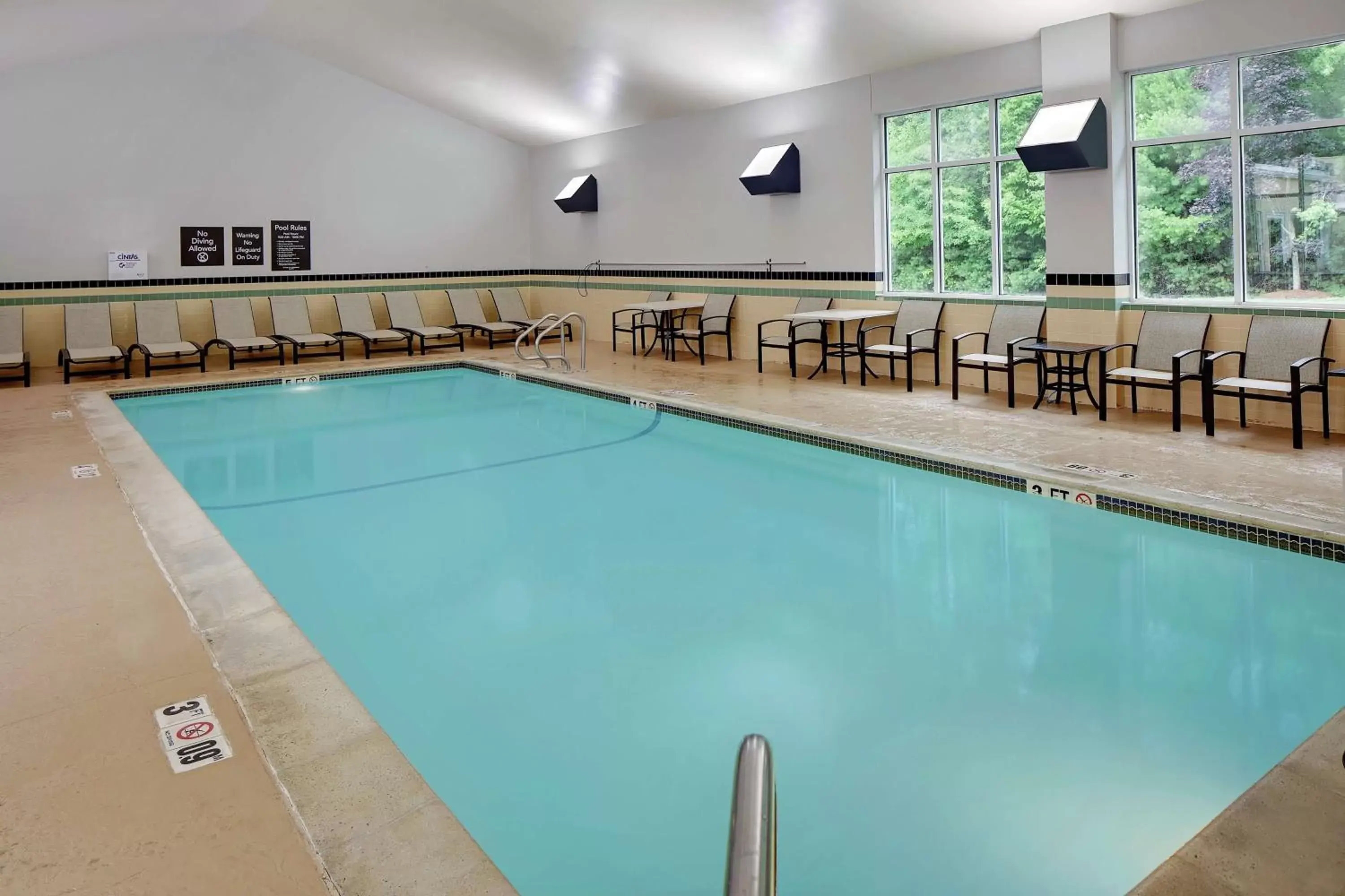 Swimming Pool in Homewood Suites by Hilton - Boston/Billerica-Bedford