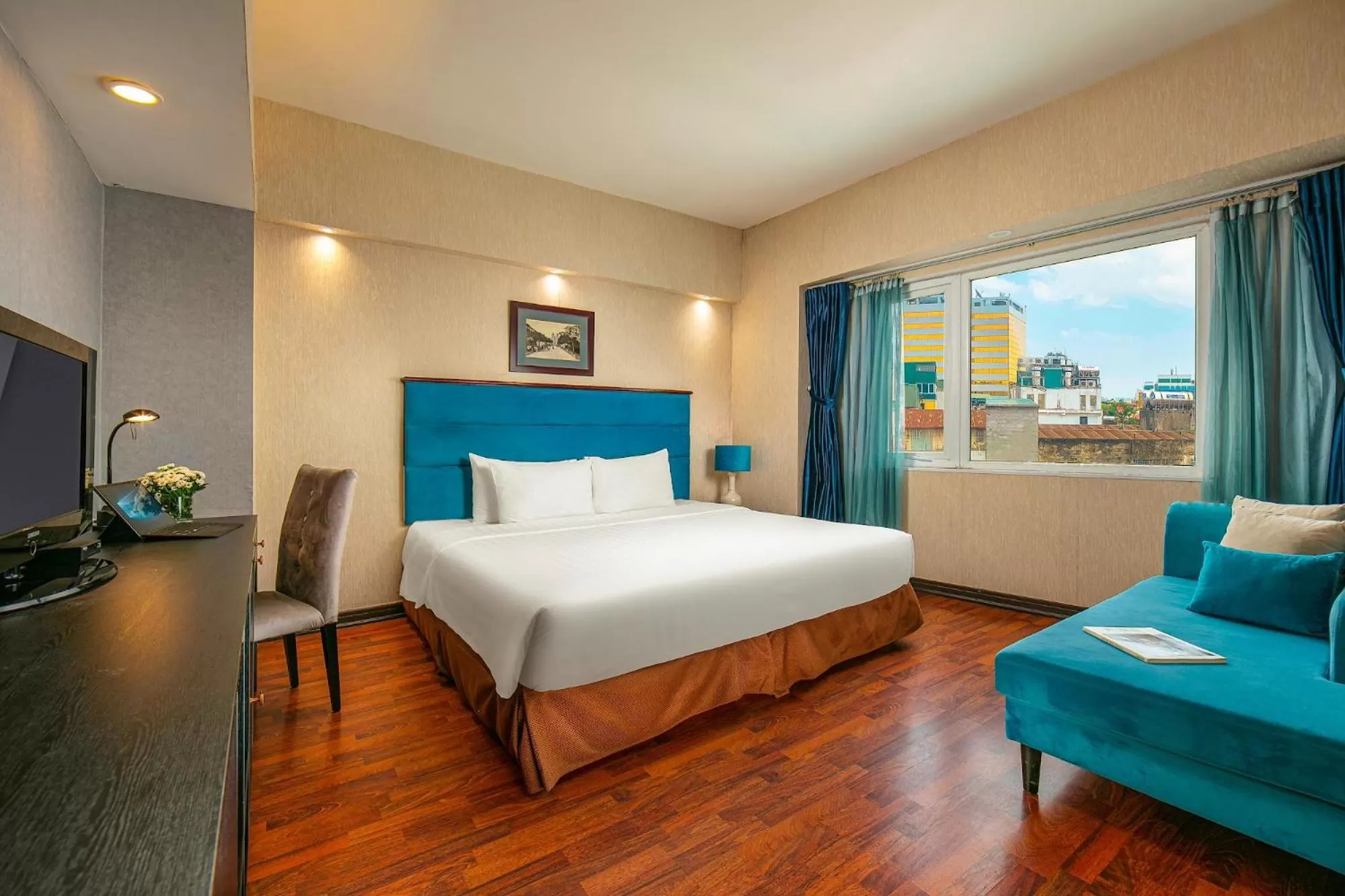 Photo of the whole room, Bed in Ja Cosmo Hotel and Spa