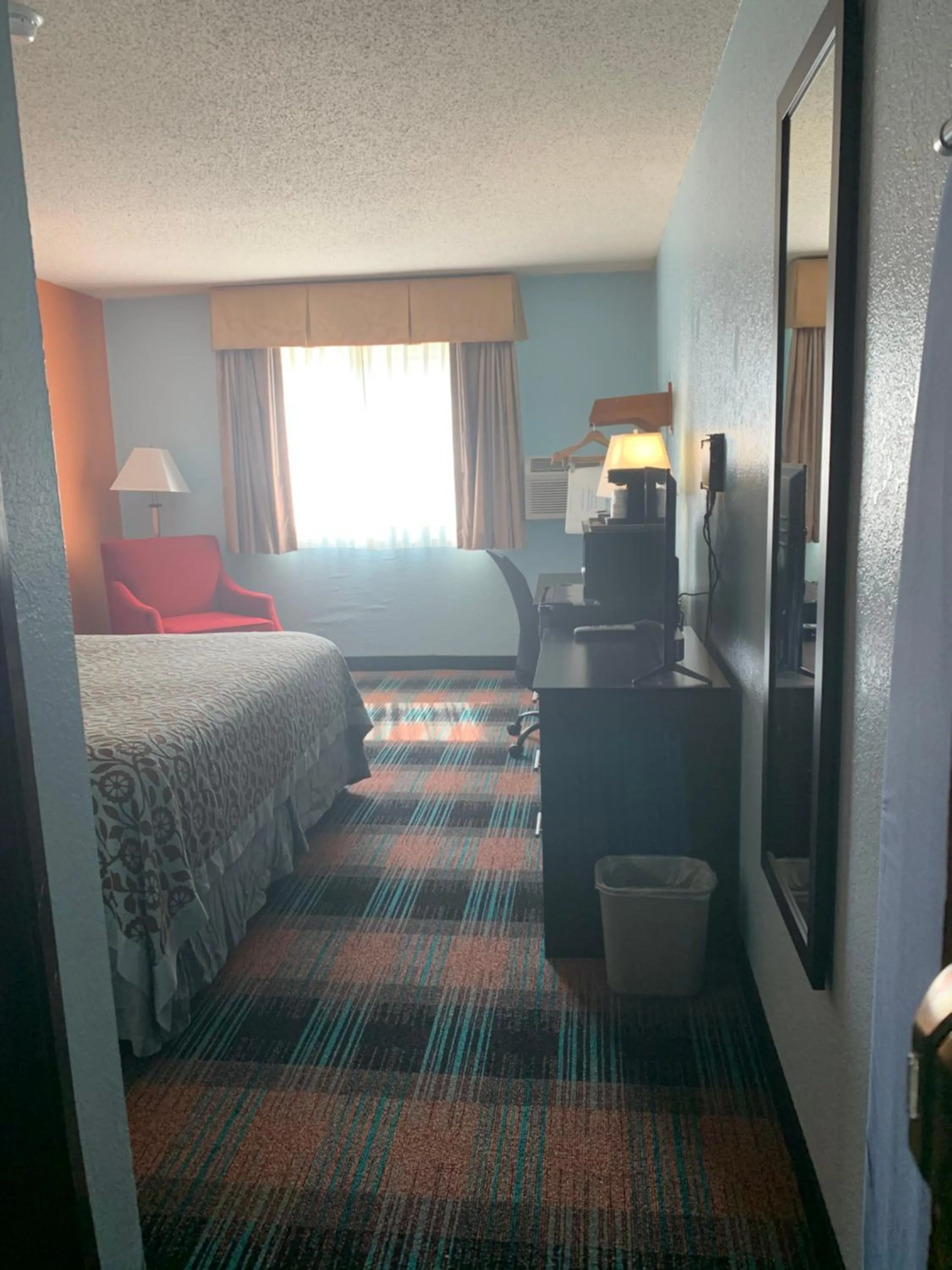 Photo of the whole room in Days Inn by Wyndham Greenwood SC