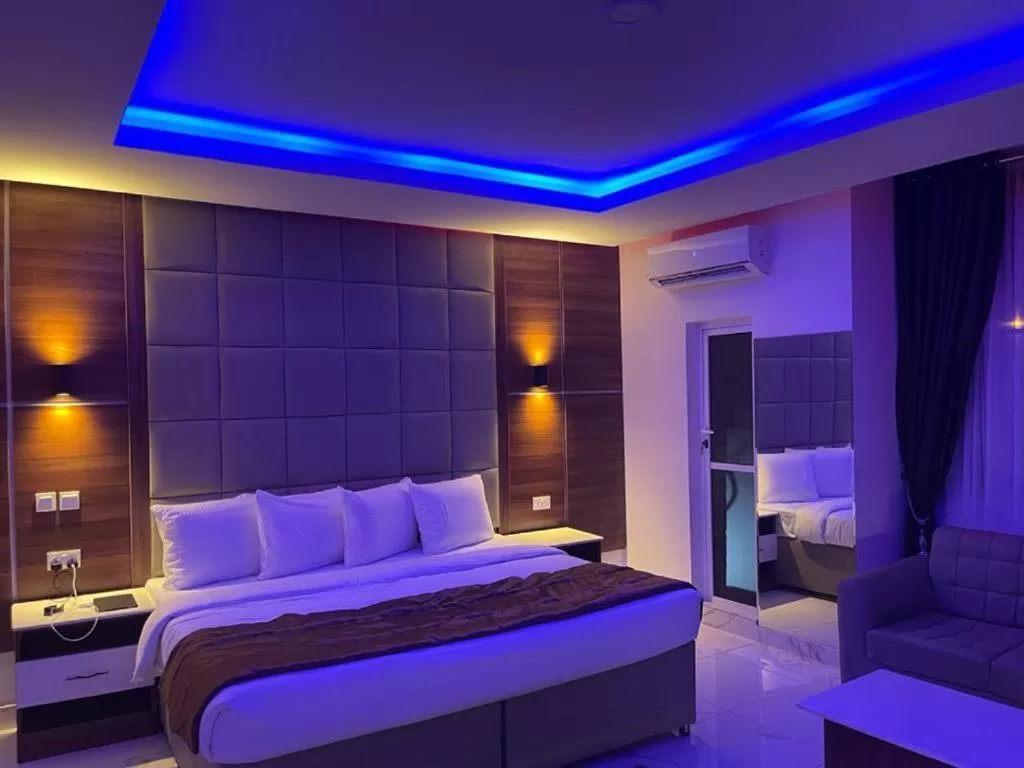 Bed in Presken Hotels @Alade Avenue