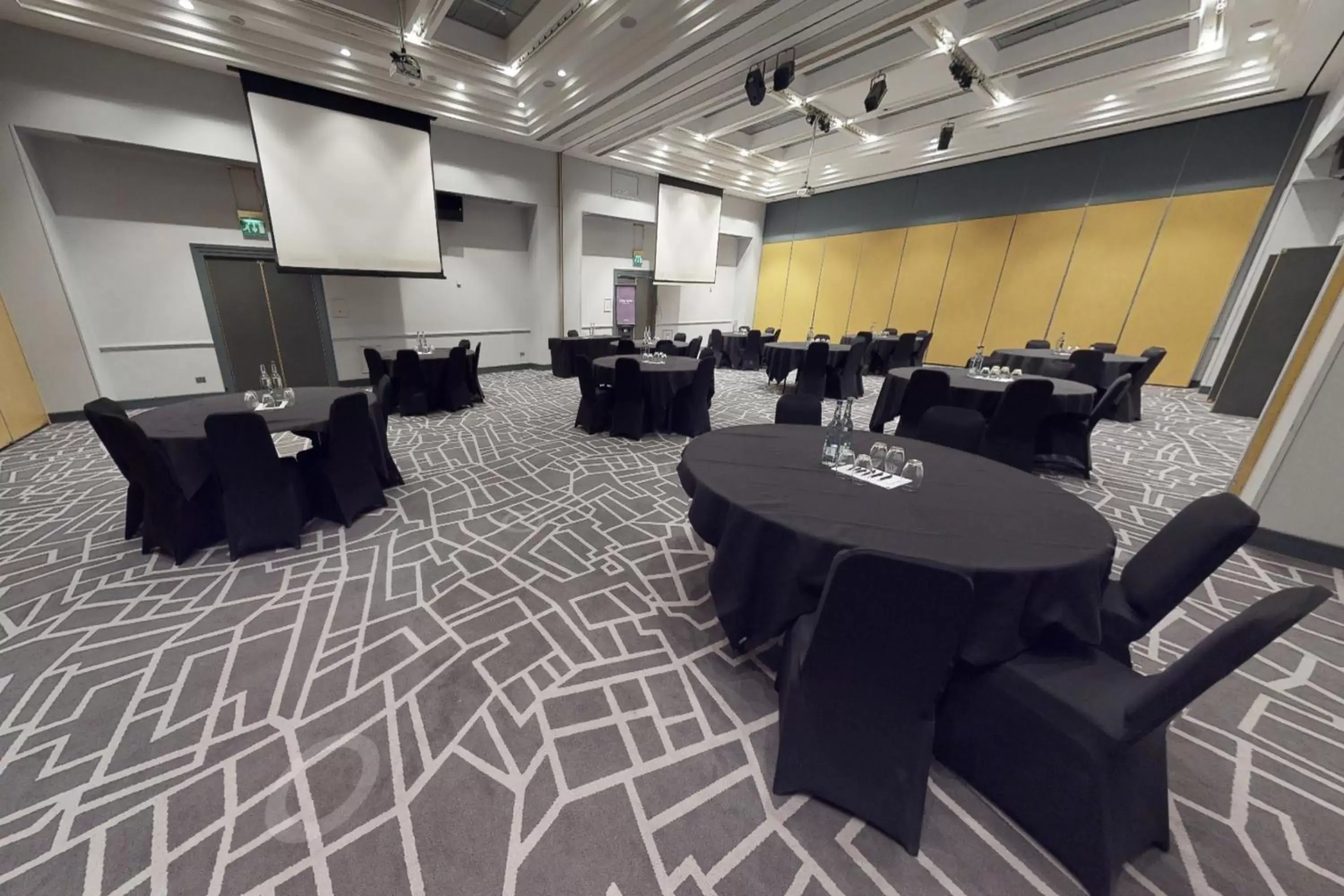 Meeting/conference room, Banquet Facilities in Village Hotel Swindon