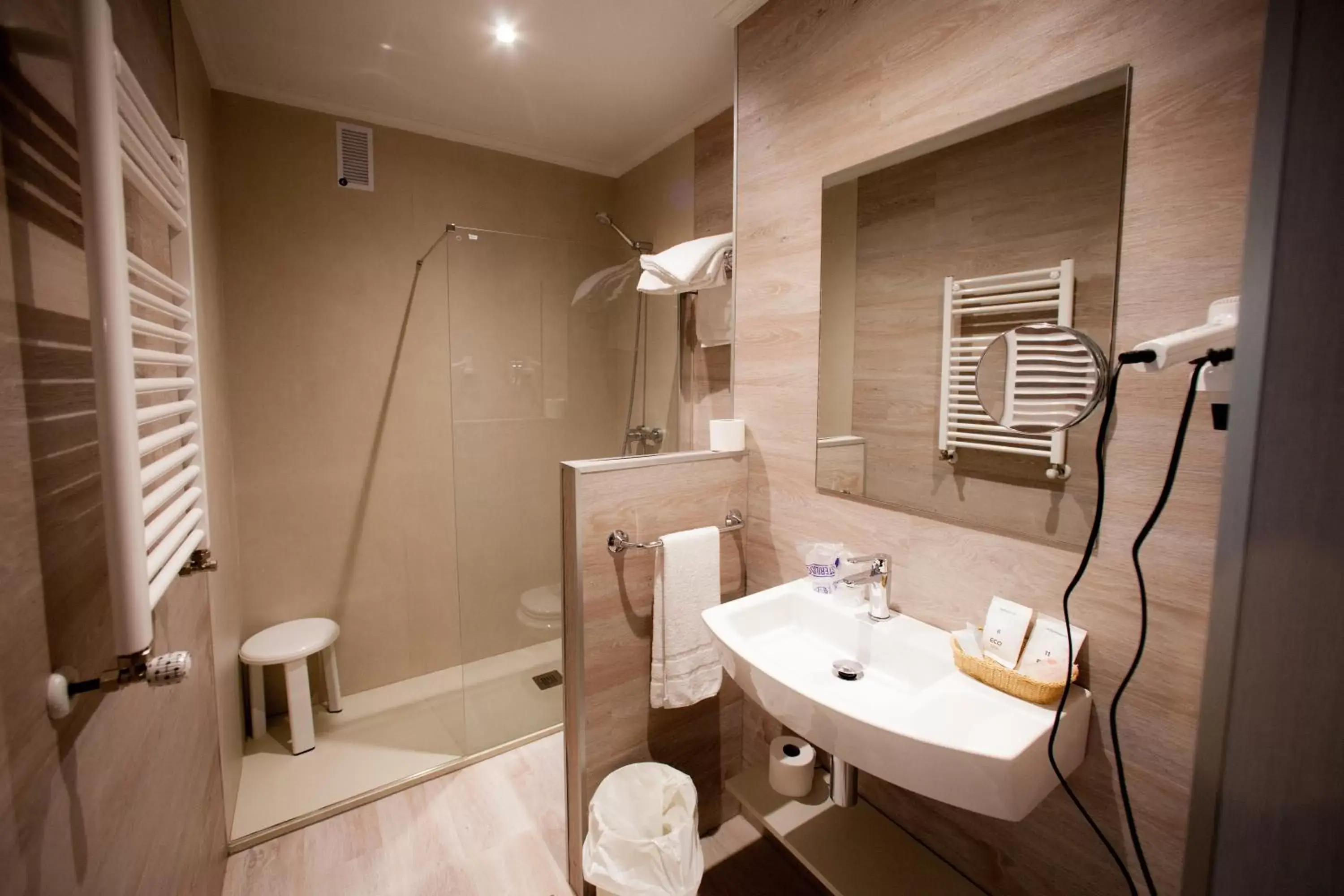 Bathroom in Hotel Sirimiri
