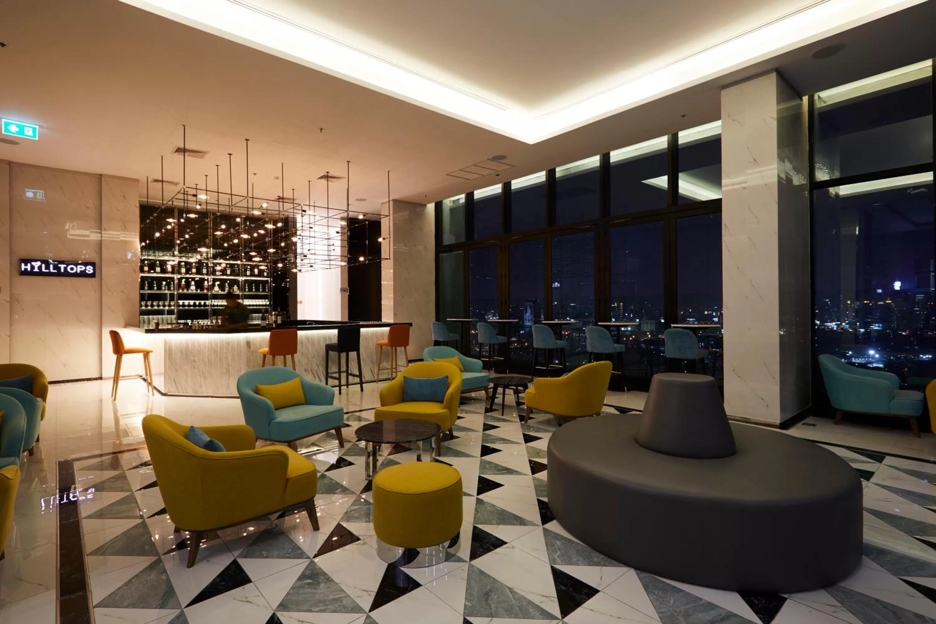 Evening entertainment in The Quarter Ari by UHG