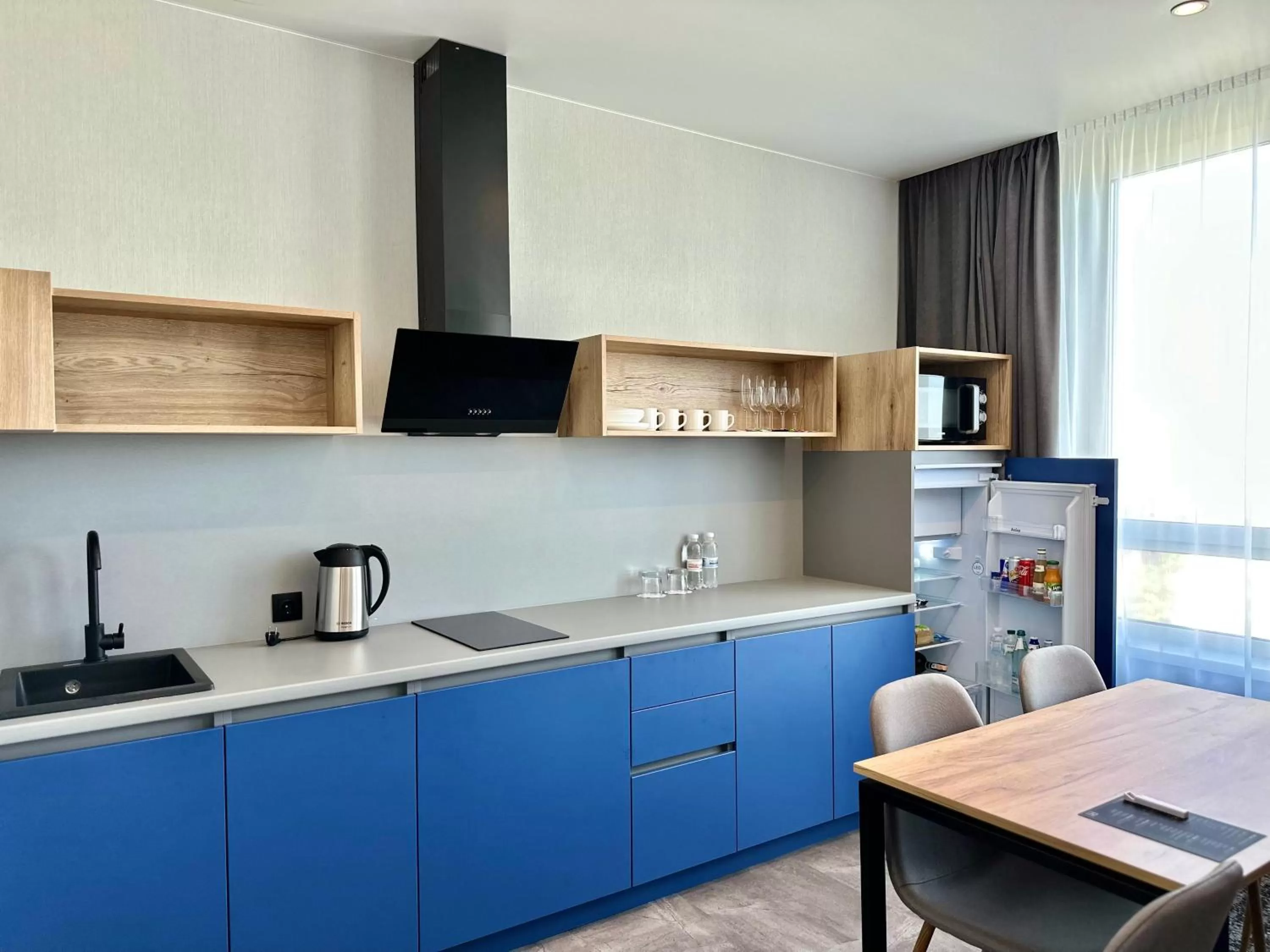 Kitchen/Kitchenette in Be The One Hotel