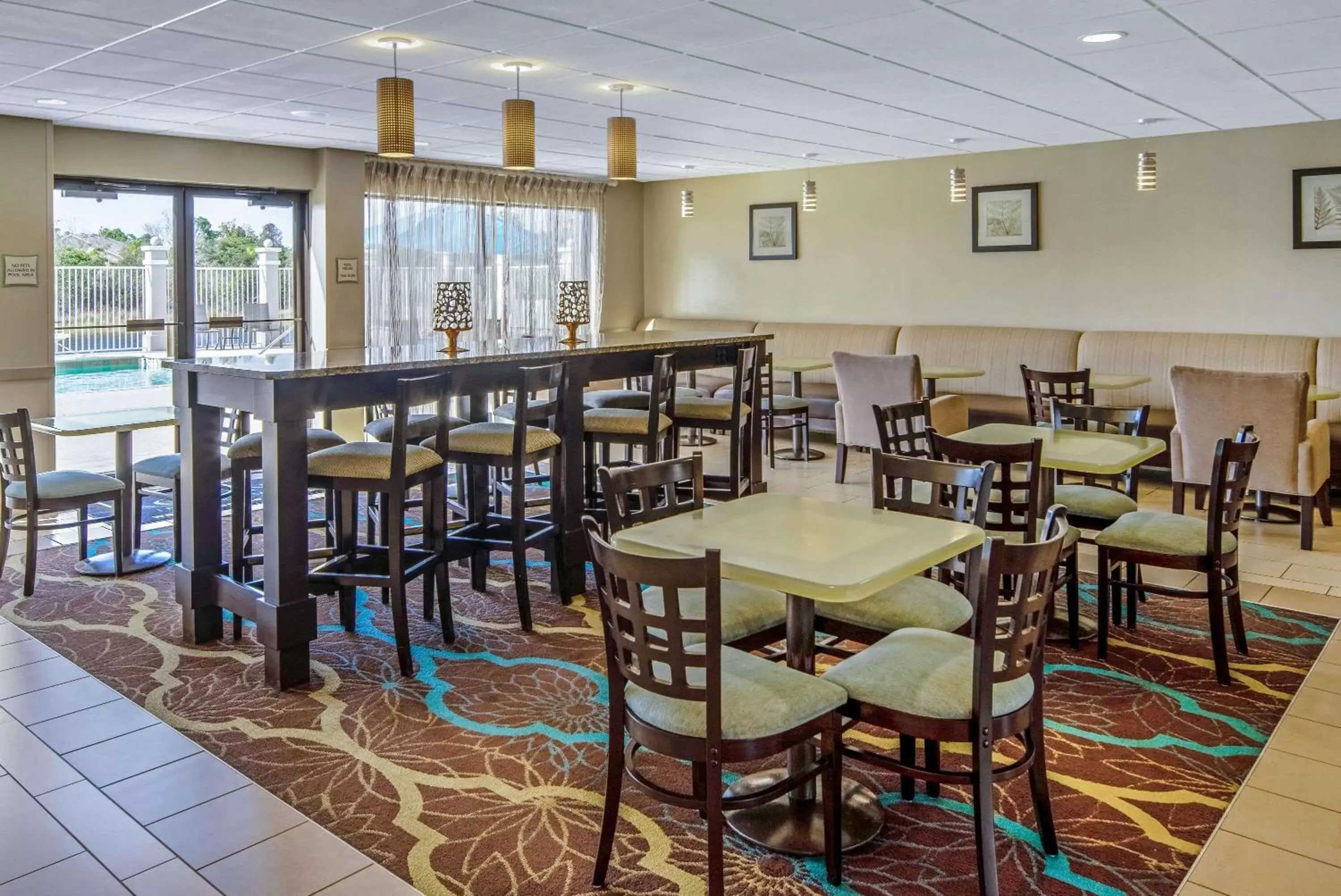 Restaurant/Places to Eat in La Quinta by Wyndham Bonita Springs Naples North