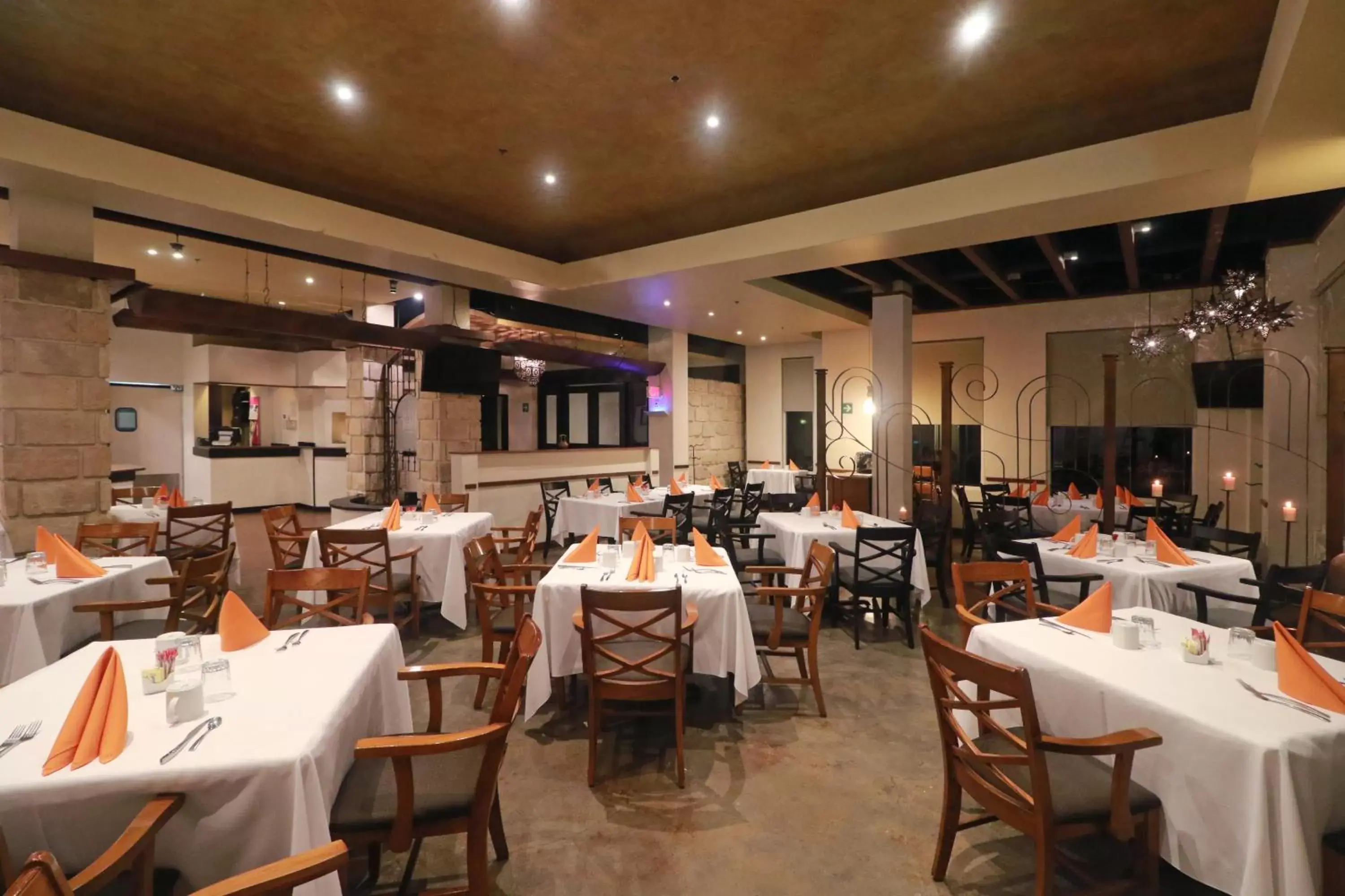 Restaurant/Places to Eat in Holiday Inn Reynosa Industrial Poniente, an IHG Hotel