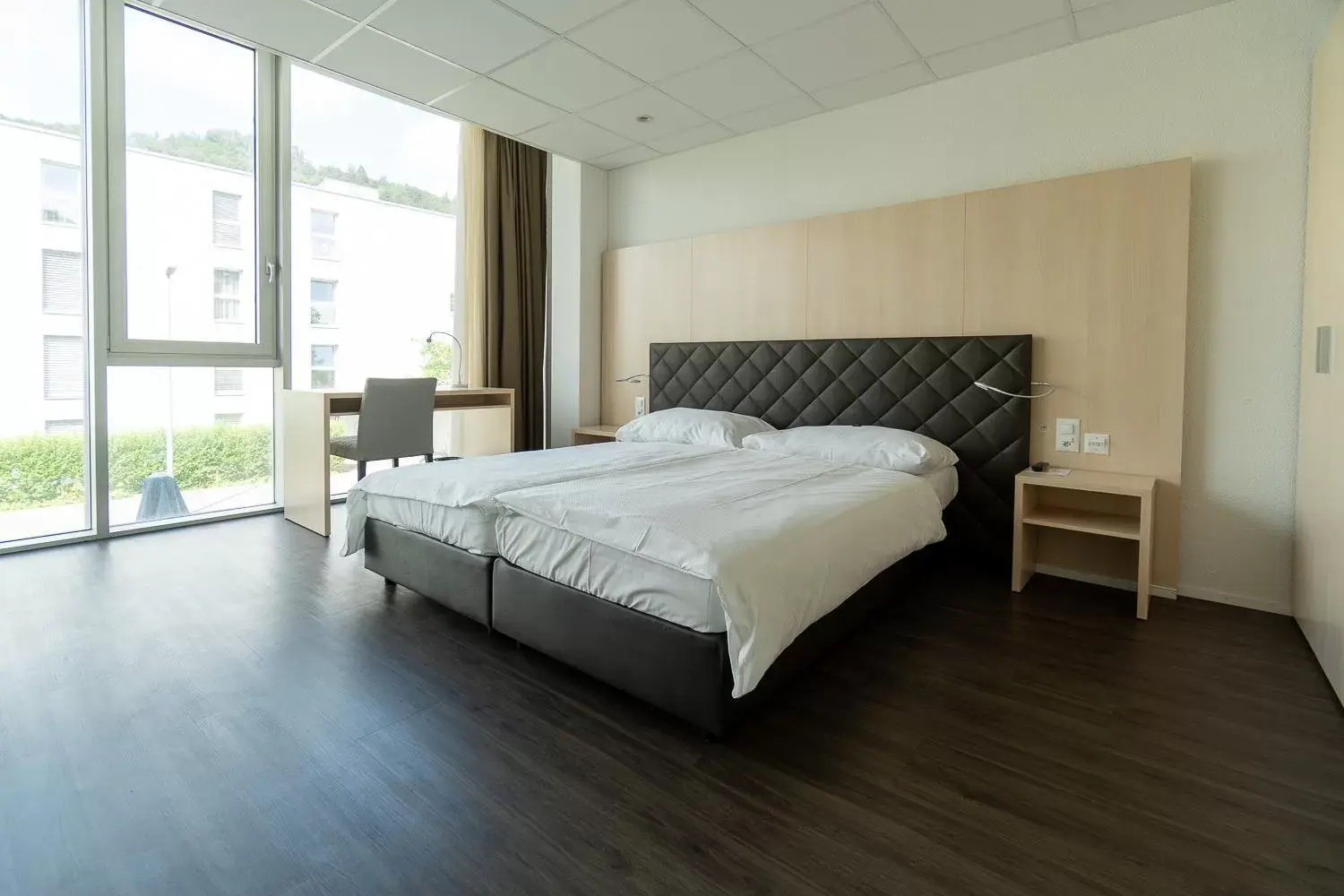 Bed in Aparthotel Hine Adon Bern Airport