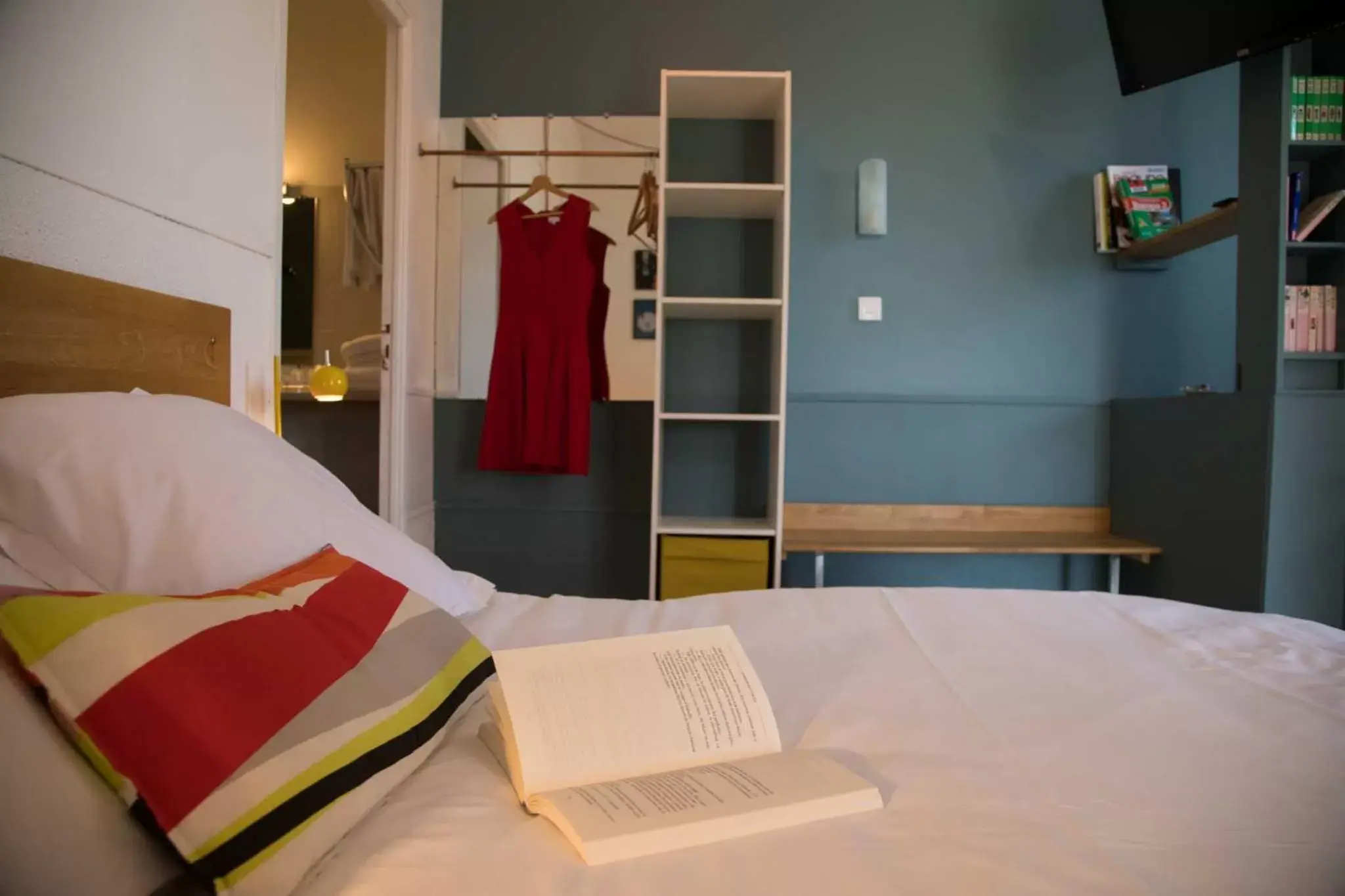 Bed in Hôtel Les Hauts de Meursault Bed in Hôtel Les Hauts de Meursault