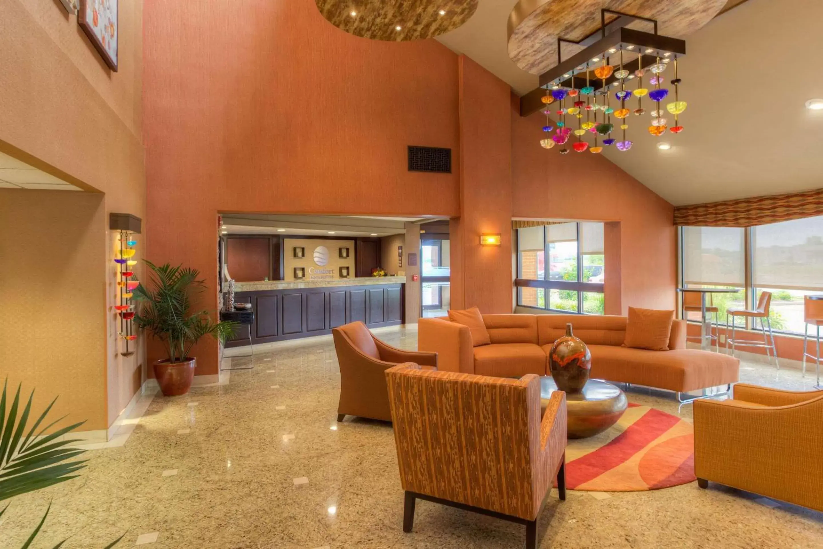 Lobby or reception, Seating Area in Comfort Inn & Suites Evansville Airport