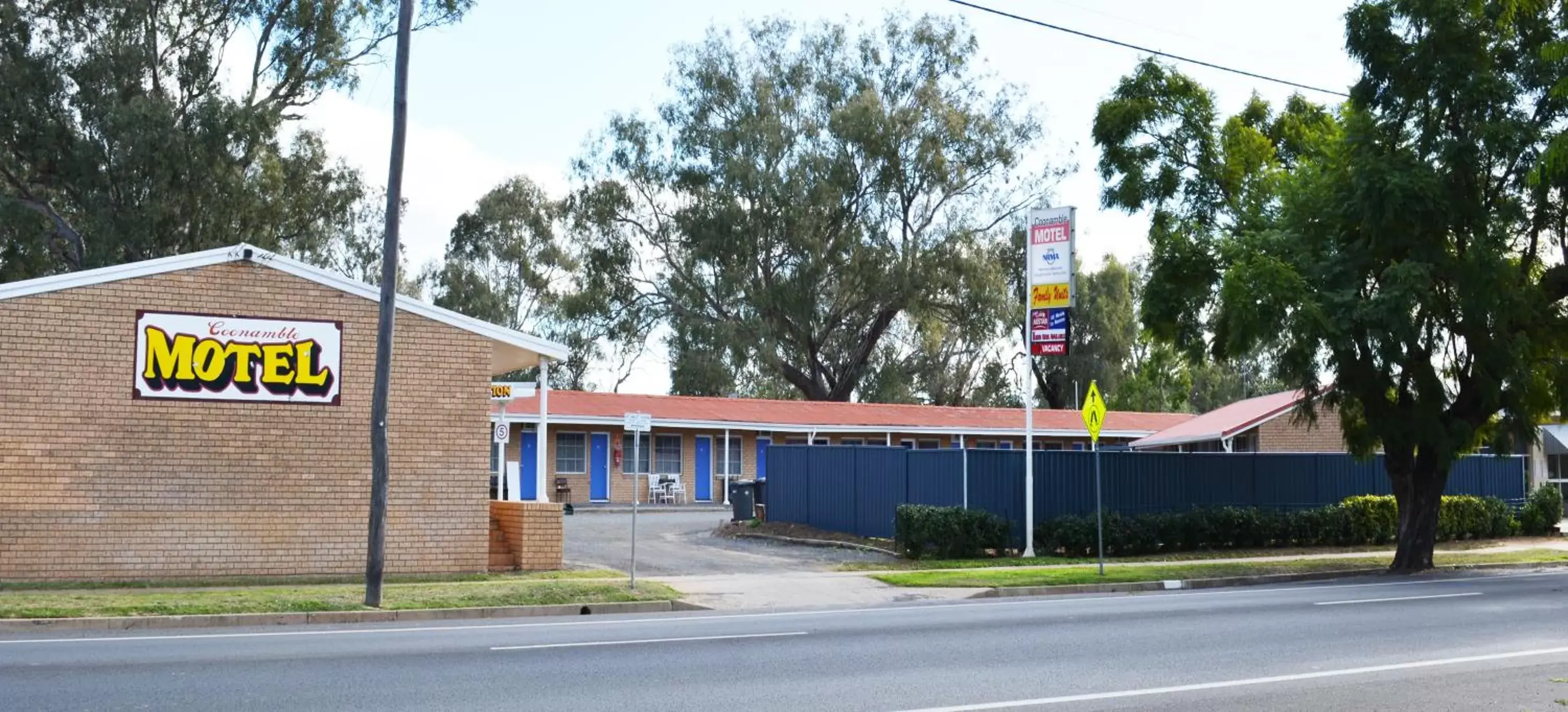 Property Building in Coonamble Motel