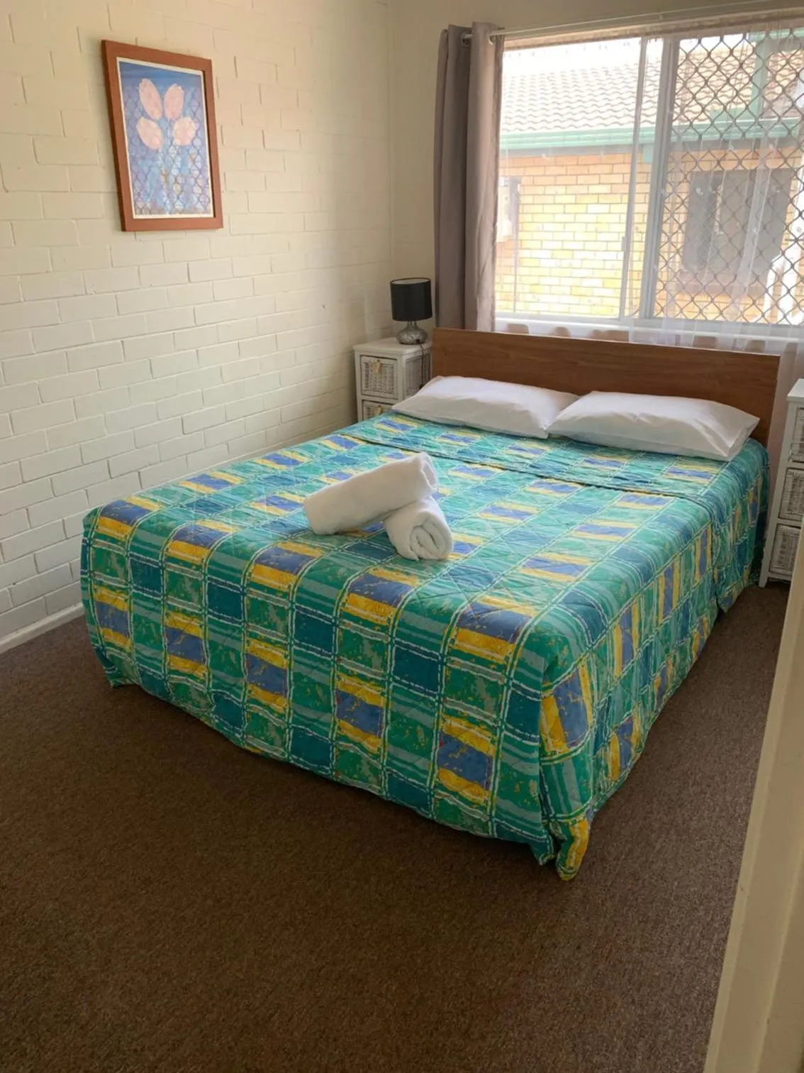 Bed in Bridge Street Motor Inn