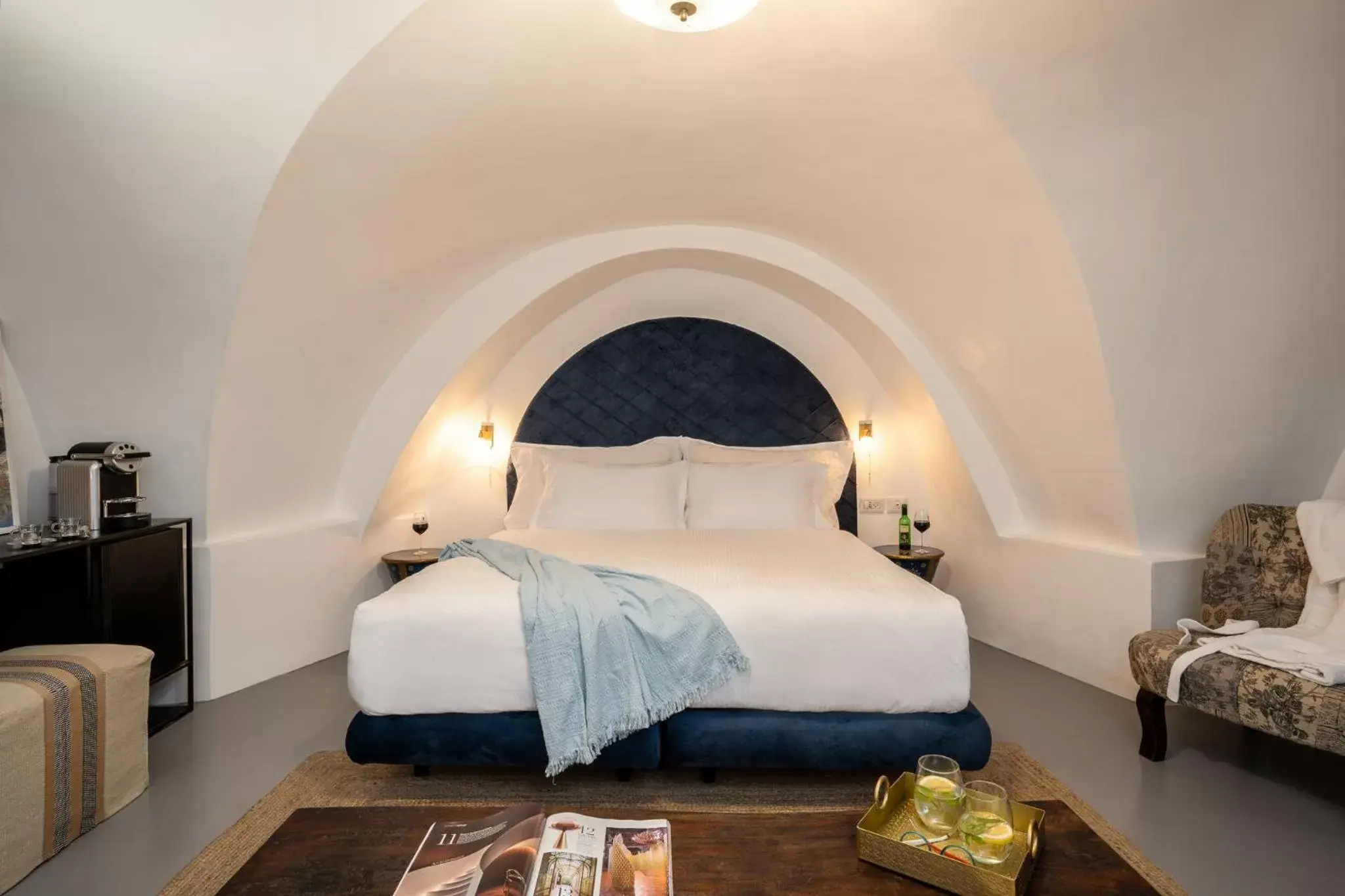 Bed in Alegra Boutique Hotel