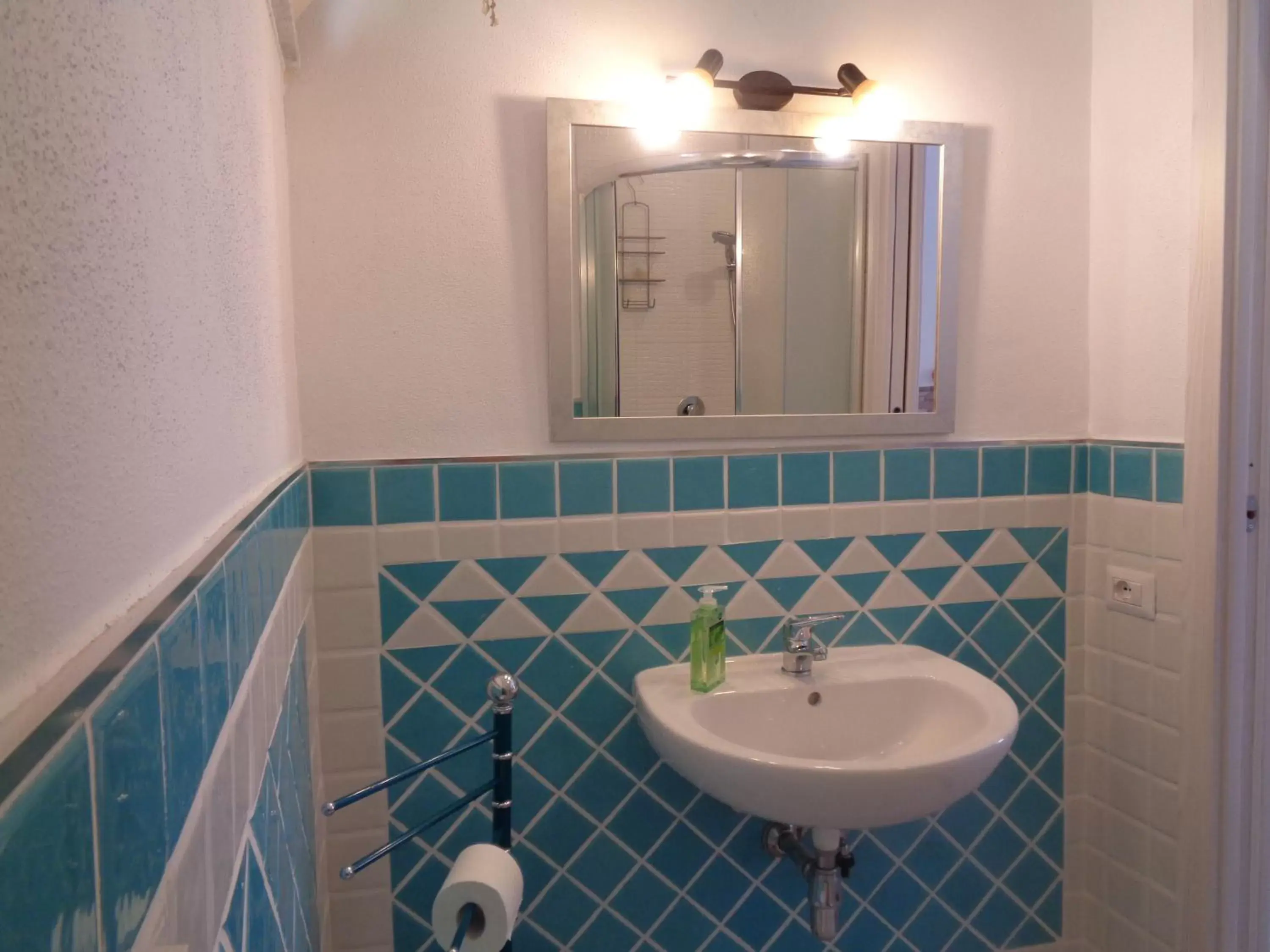 Bathroom in Sardinia-holiday B&B Spargi
