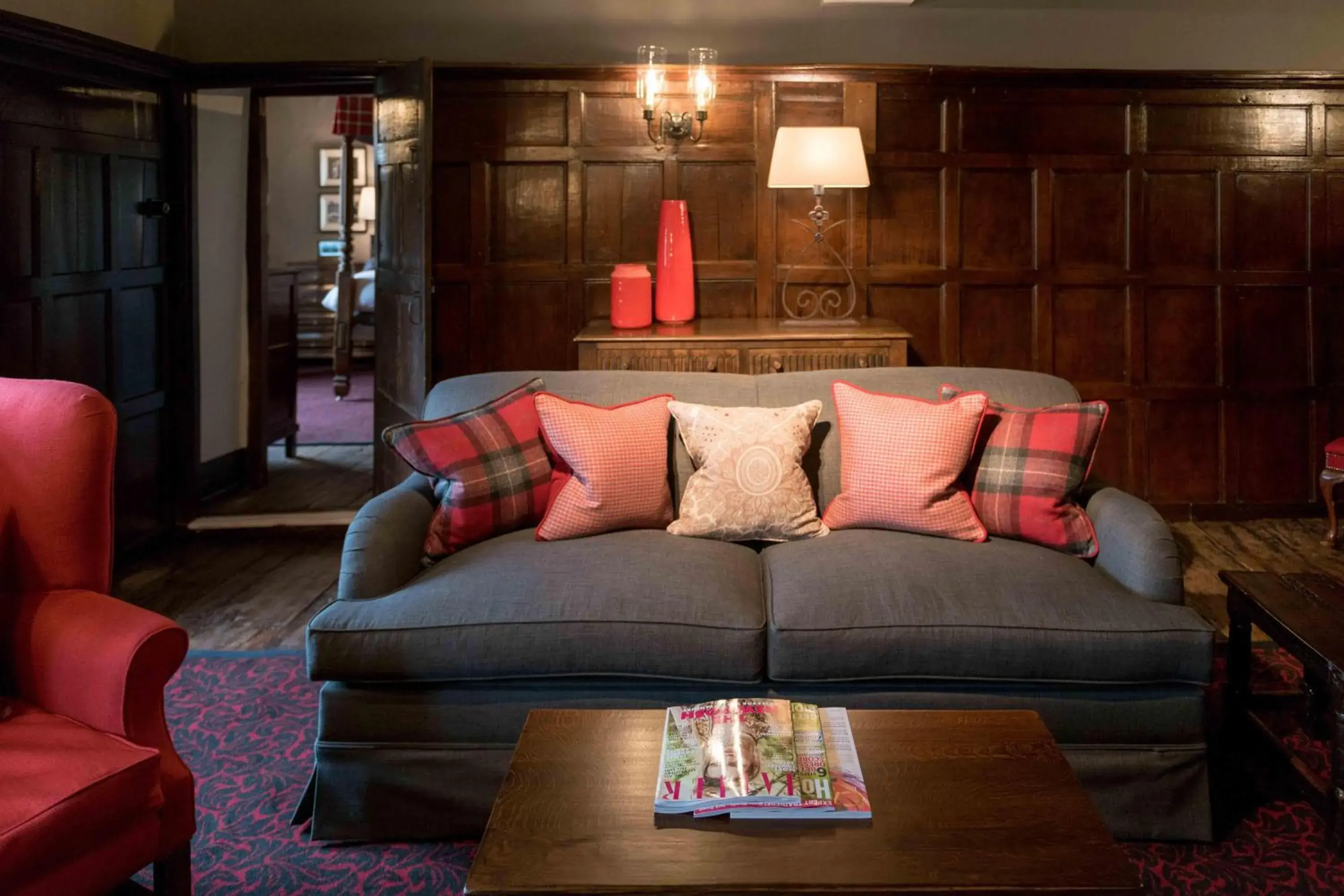 Living room, Seating Area in The Lygon Arms