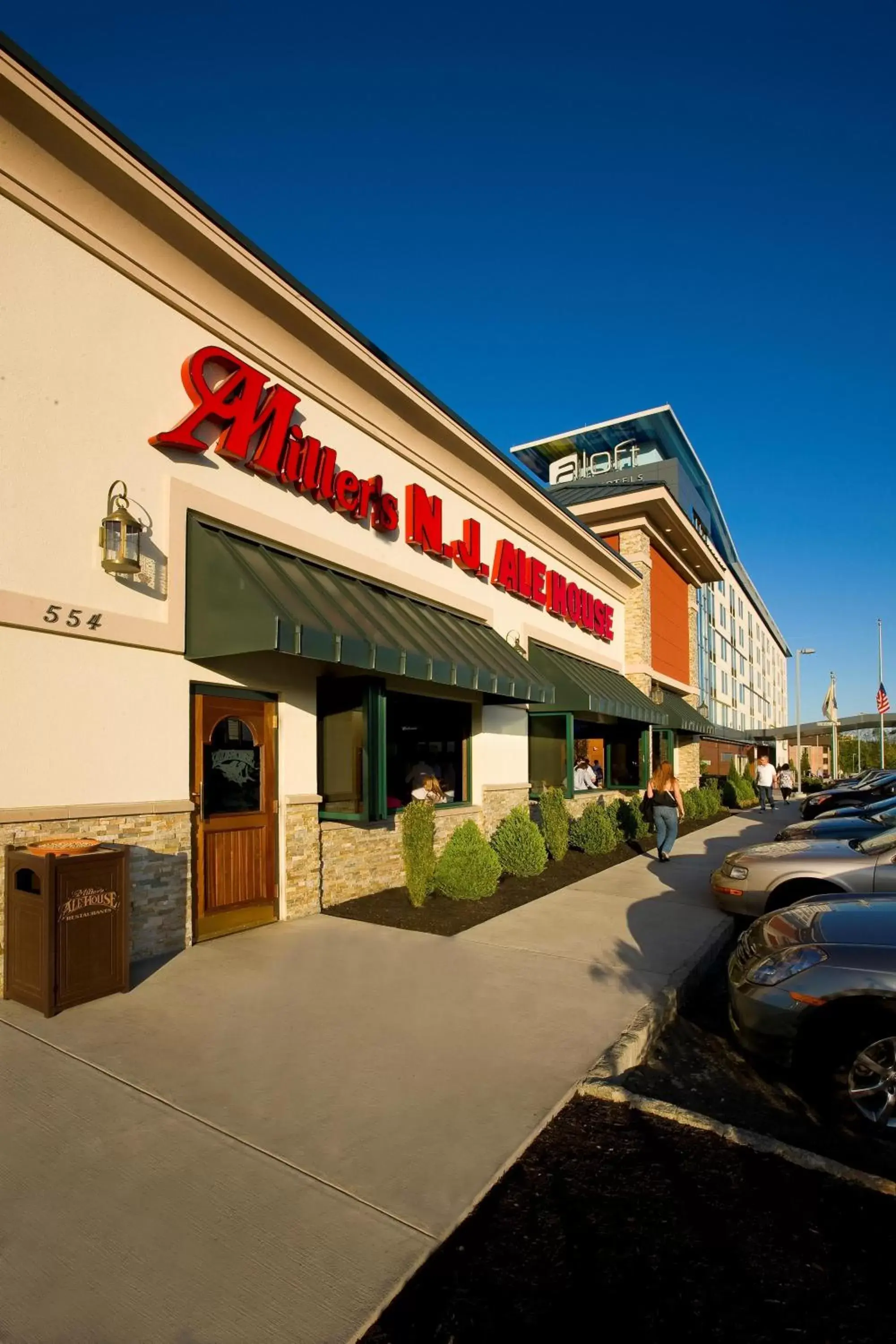 Restaurant/places to eat, Property Building in Super 8 by Wyndham Mount Laurel