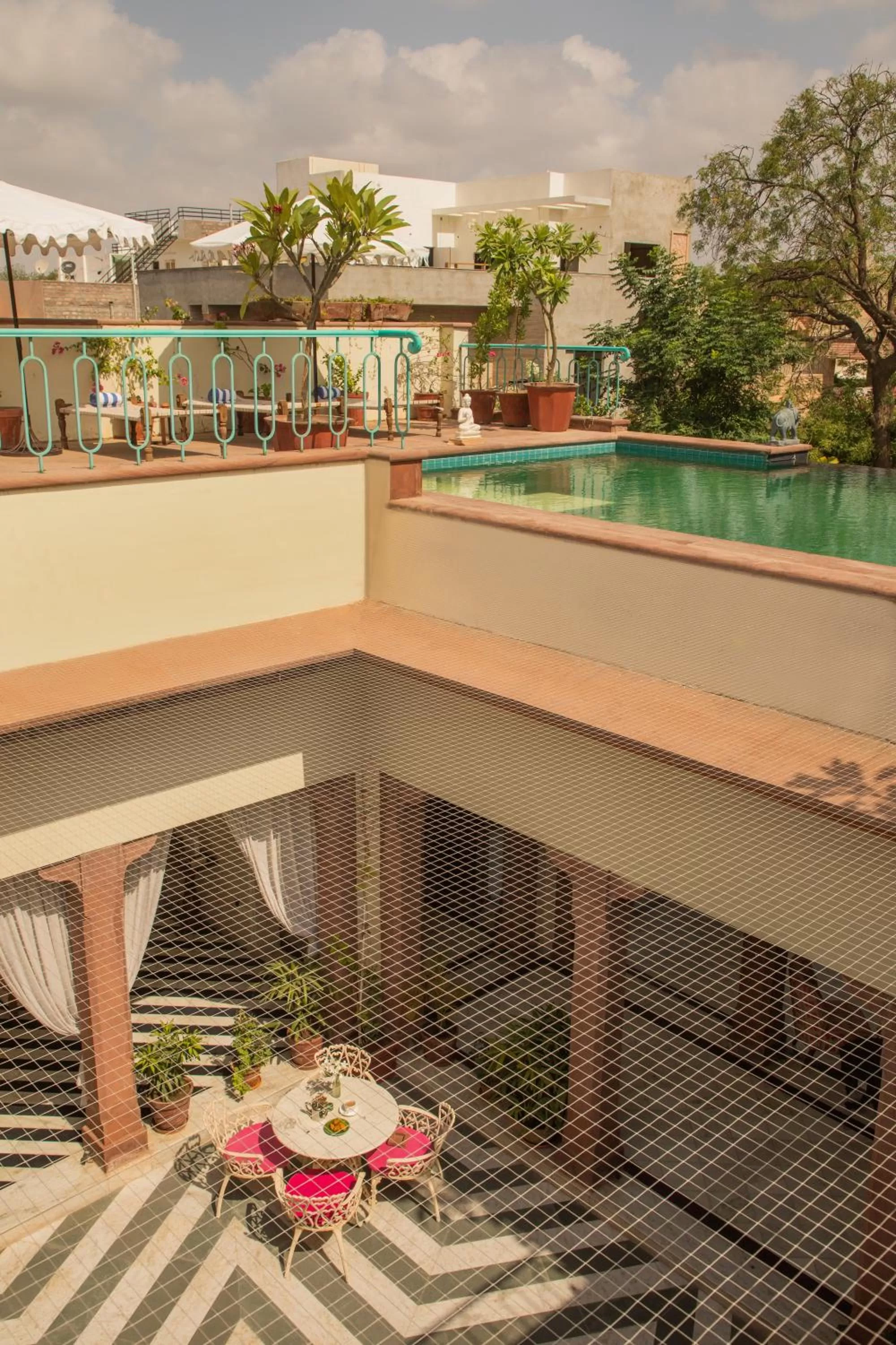 Swimming pool in Daspan House