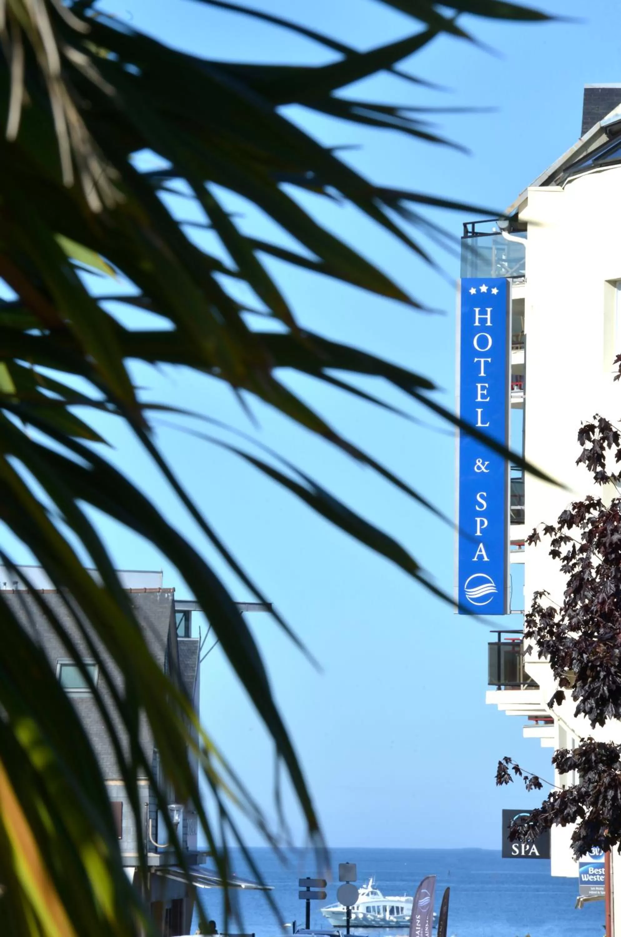 Property logo or sign in Best Western Les Bains Hotel et SPA