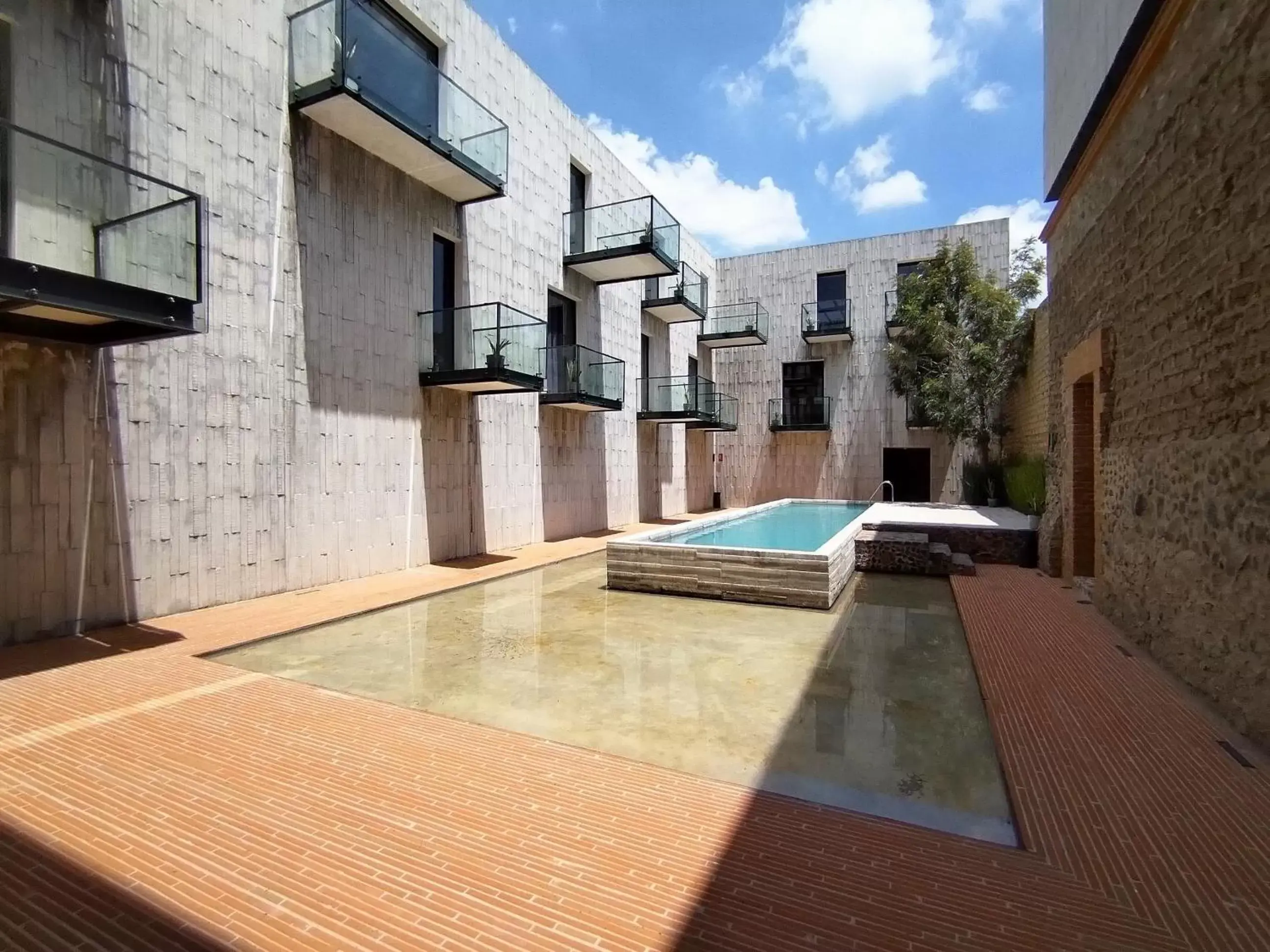 Swimming Pool in Hotel Tila