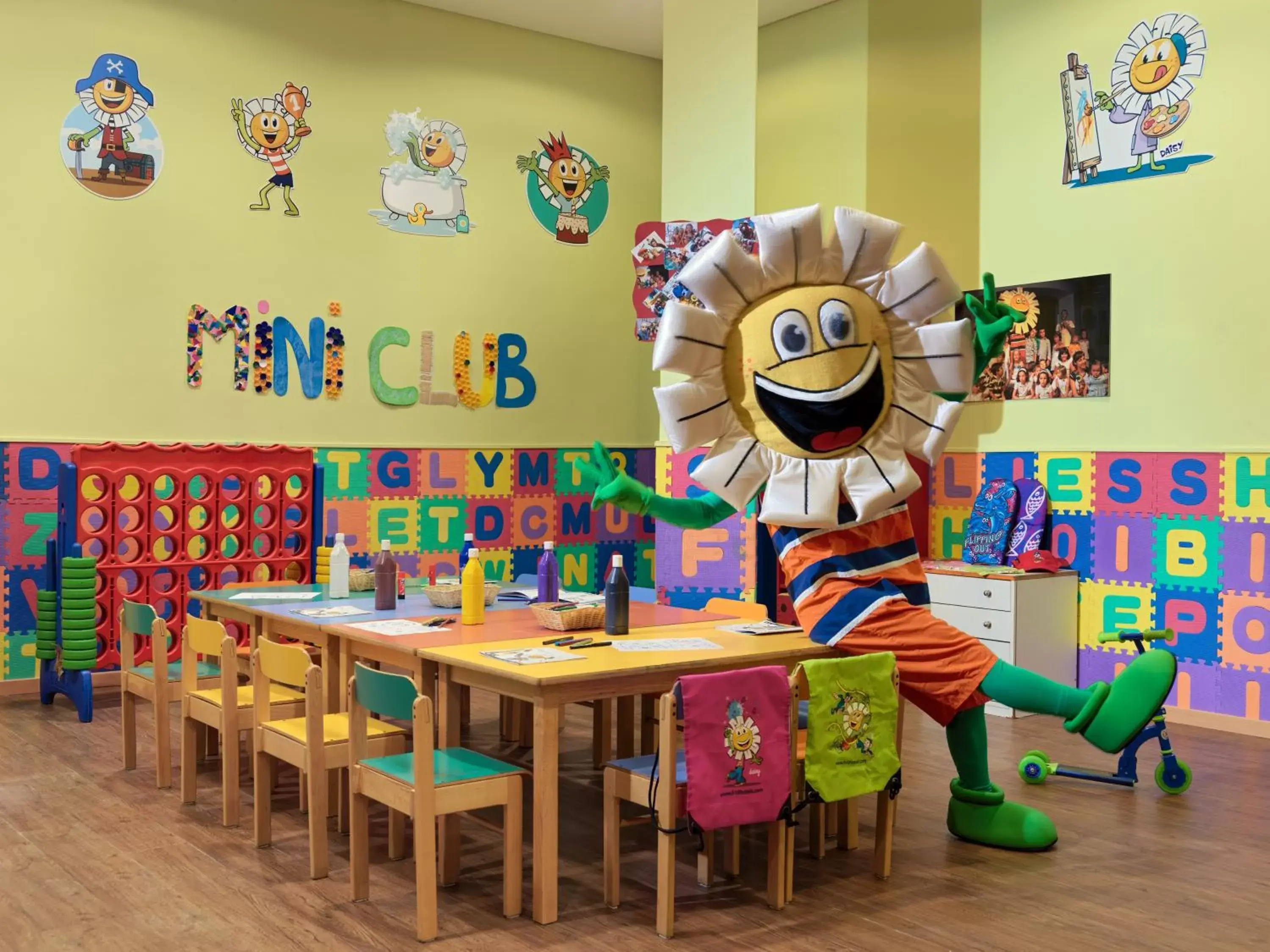 Kids's club, Kid's Club in H10 Estepona Palace