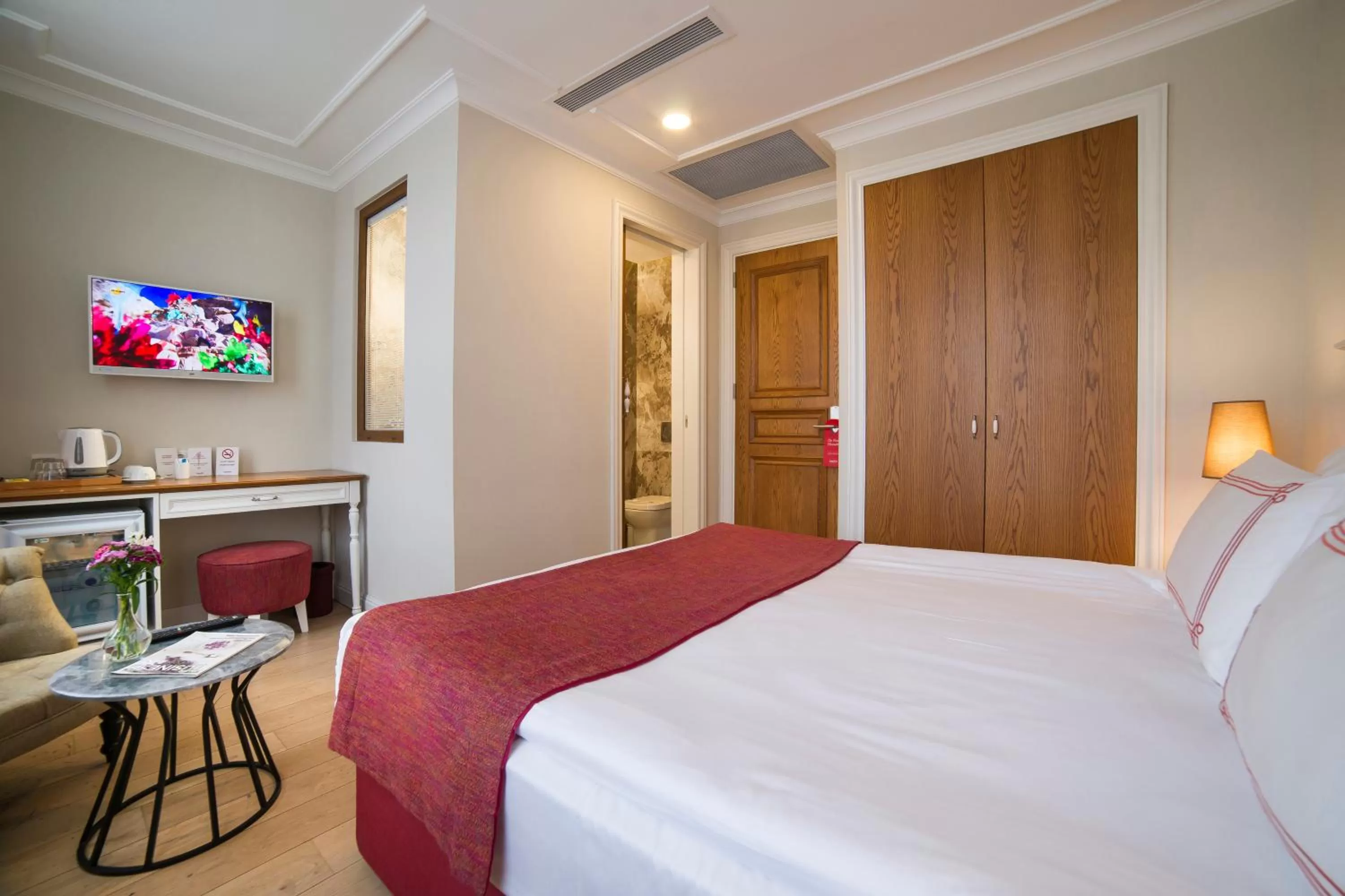 Bedroom, Bed in Amofta Hotel Taksim