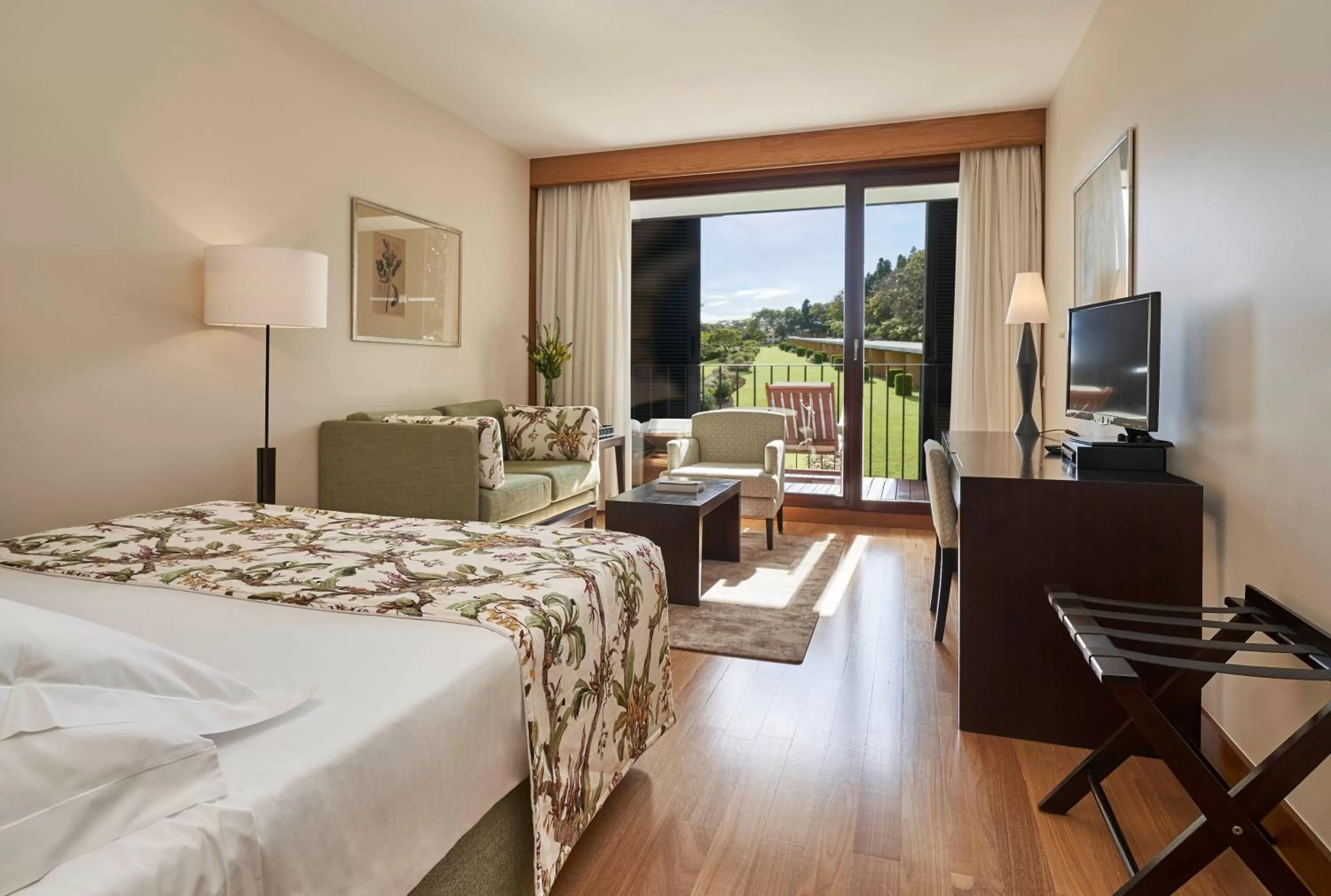 Bed in Quinta da Casa Branca - Small Luxury Hotels of the World