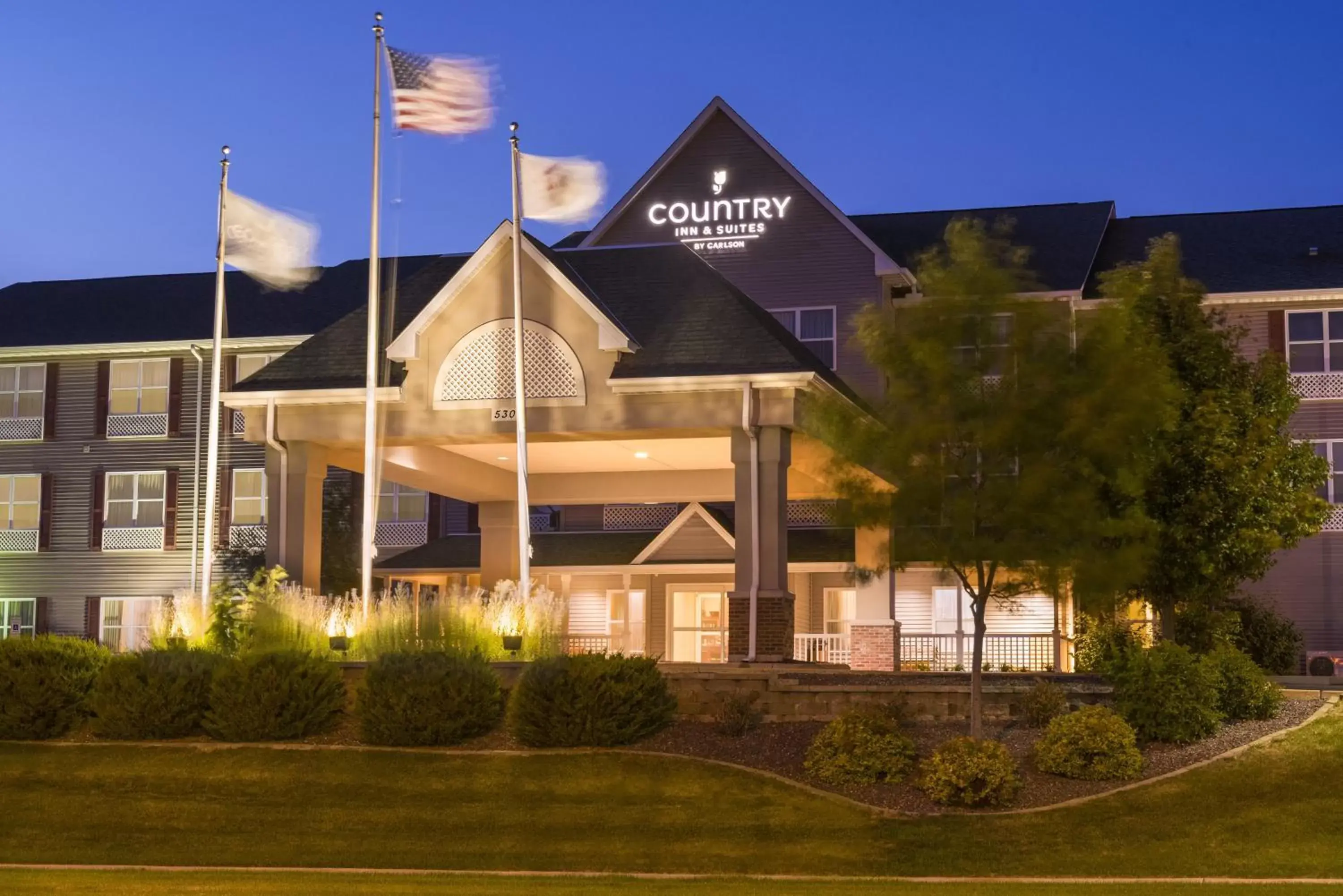 Facade/entrance, Property Building in Country Inn & Suites by Radisson, Peoria North, IL