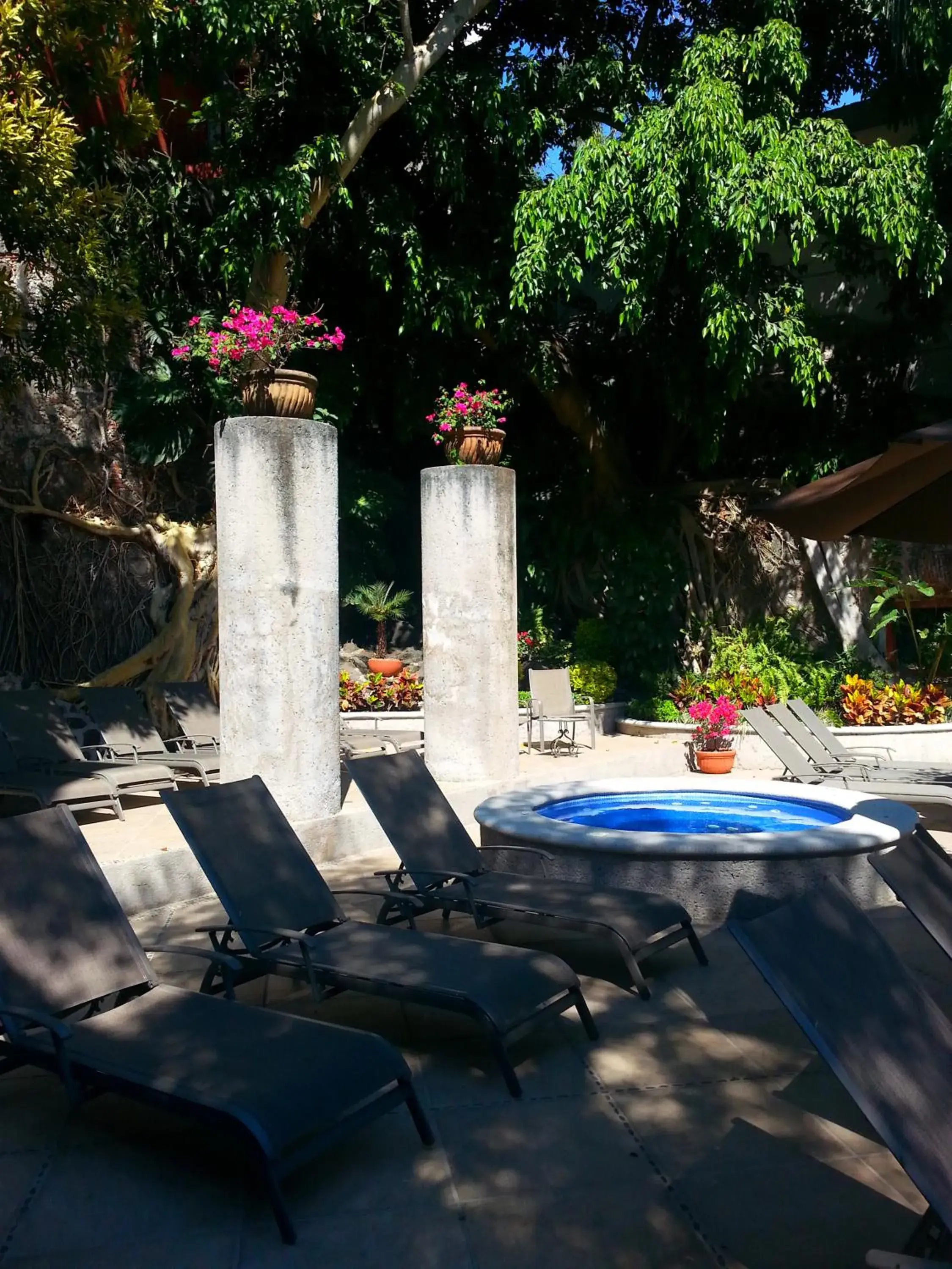 Swimming Pool in Hotel & Spa Hacienda de Cort