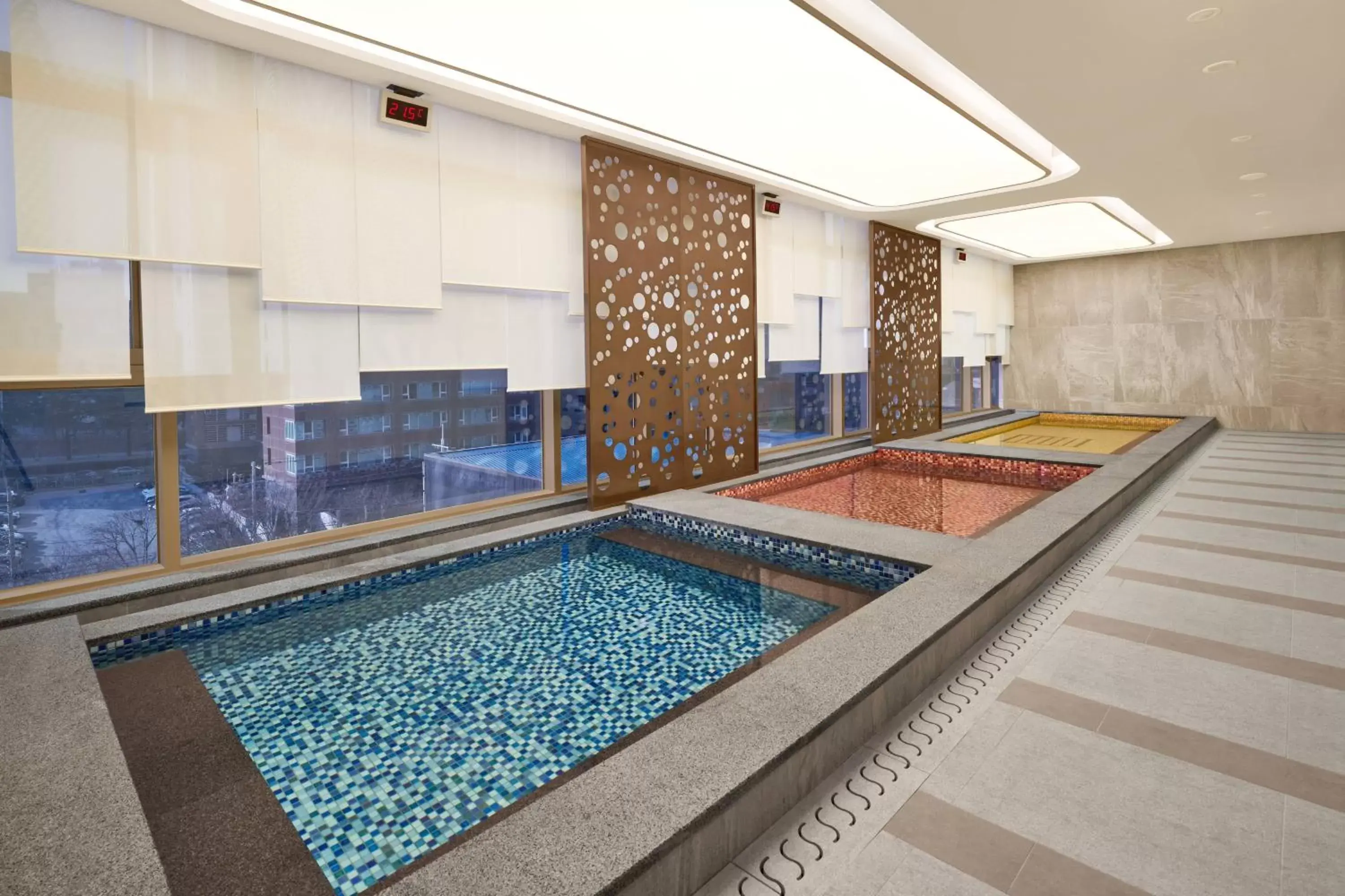 Fitness centre/facilities, Swimming Pool in Daegu Marriott Hotel