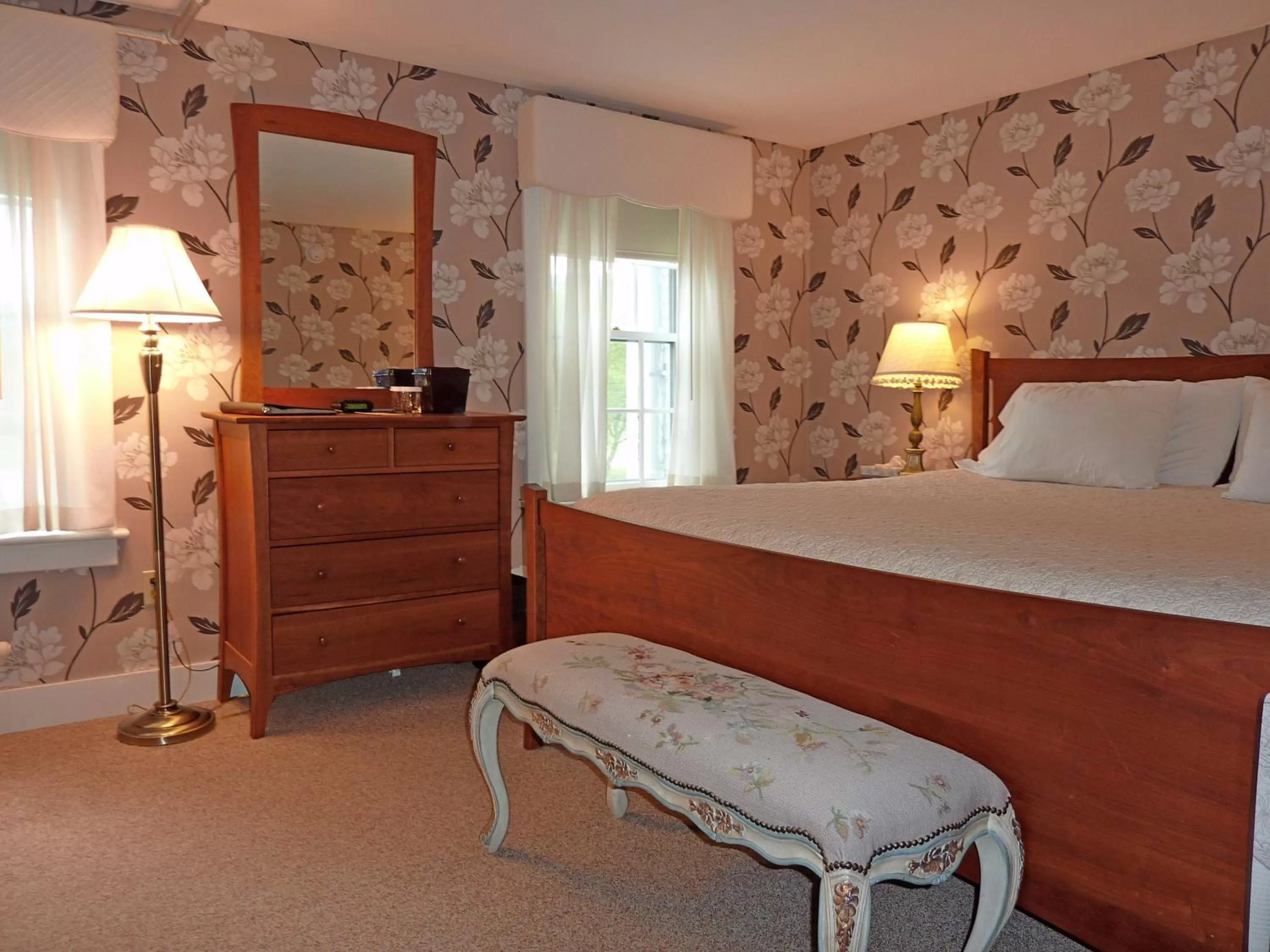 Bedroom, Bed in Franconia Inn