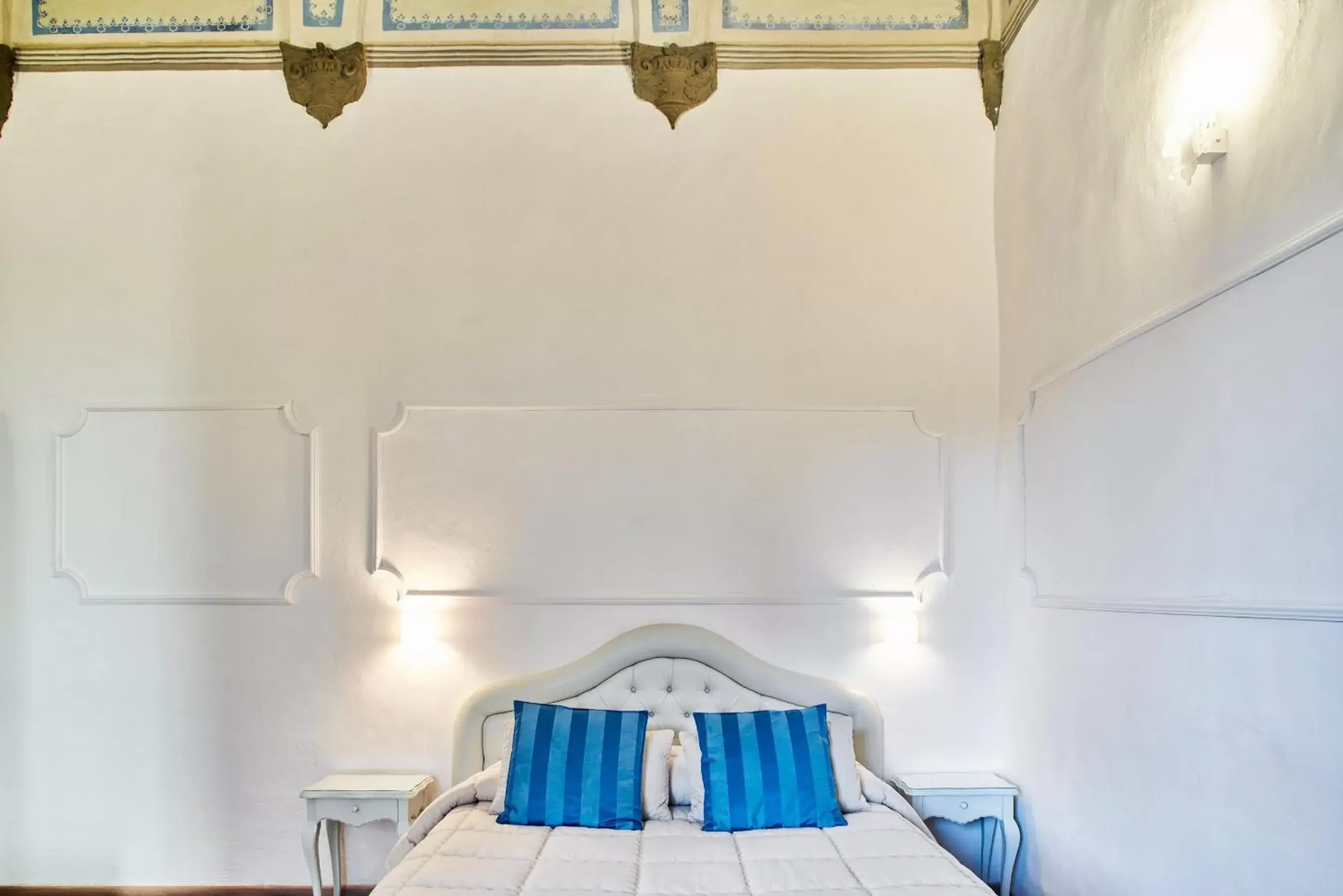 Bedroom in Palazzo del Magnifico B&B