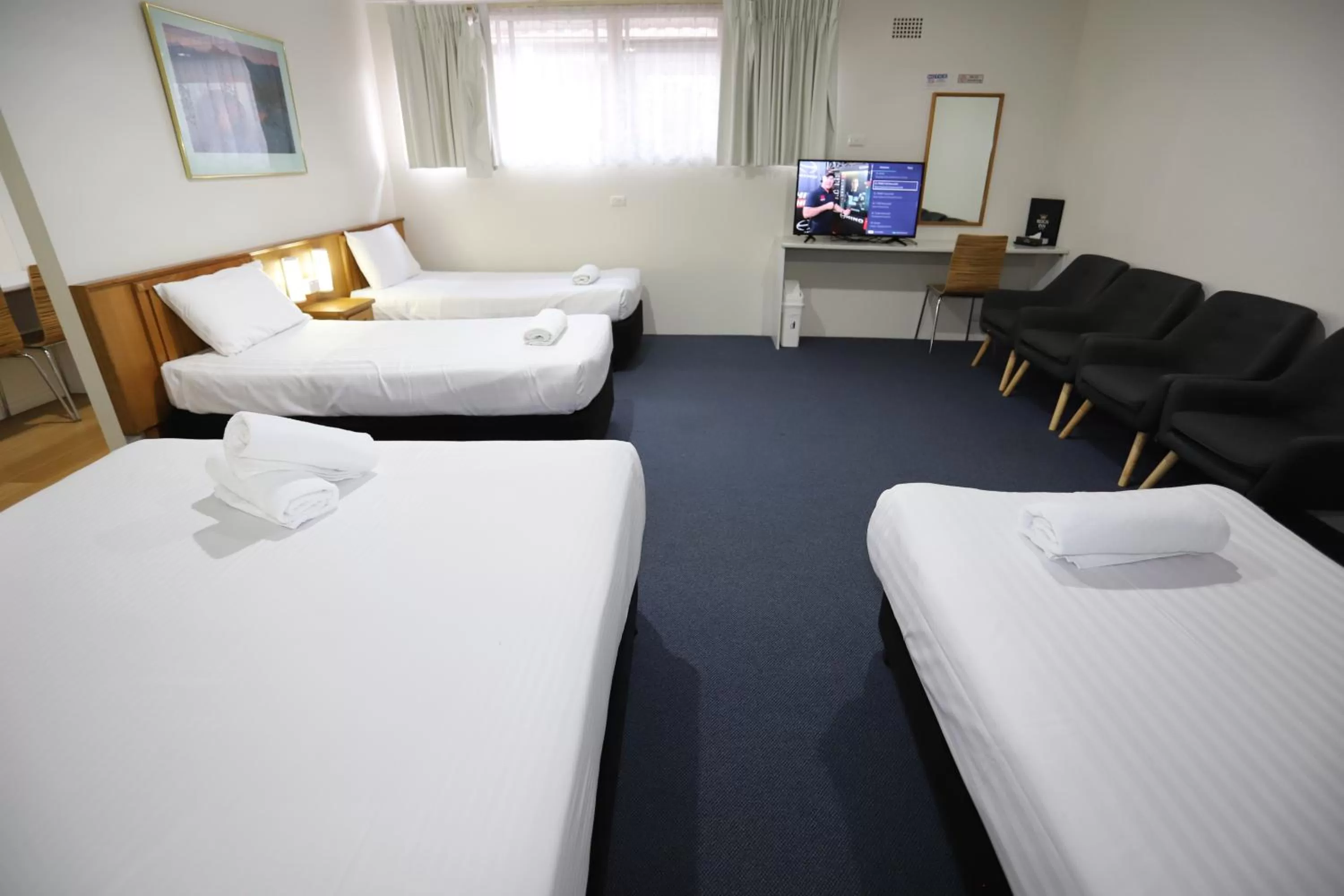 Bed in Reign Inn Newcastle