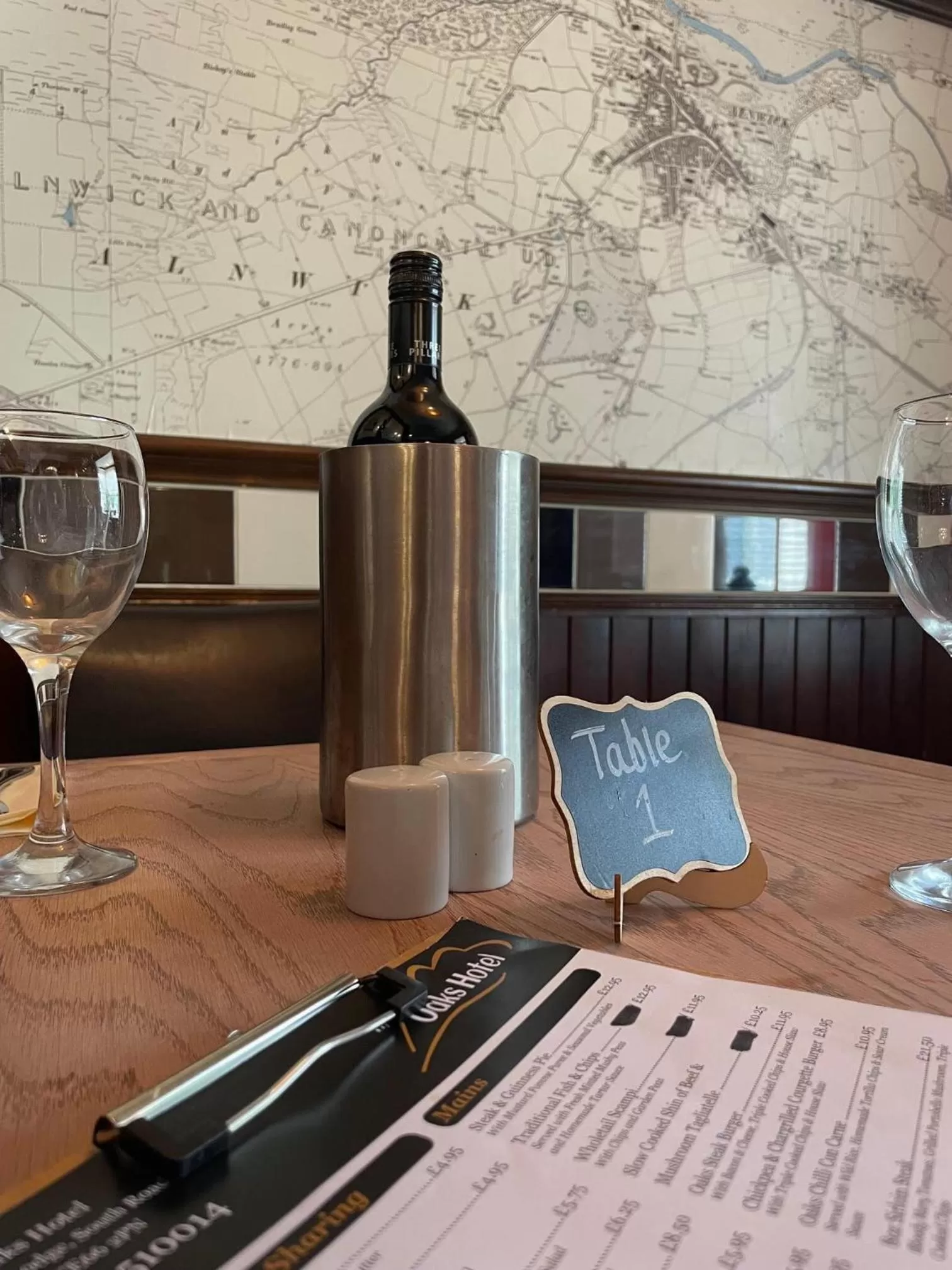 Dining area in The Oaks Hotel
