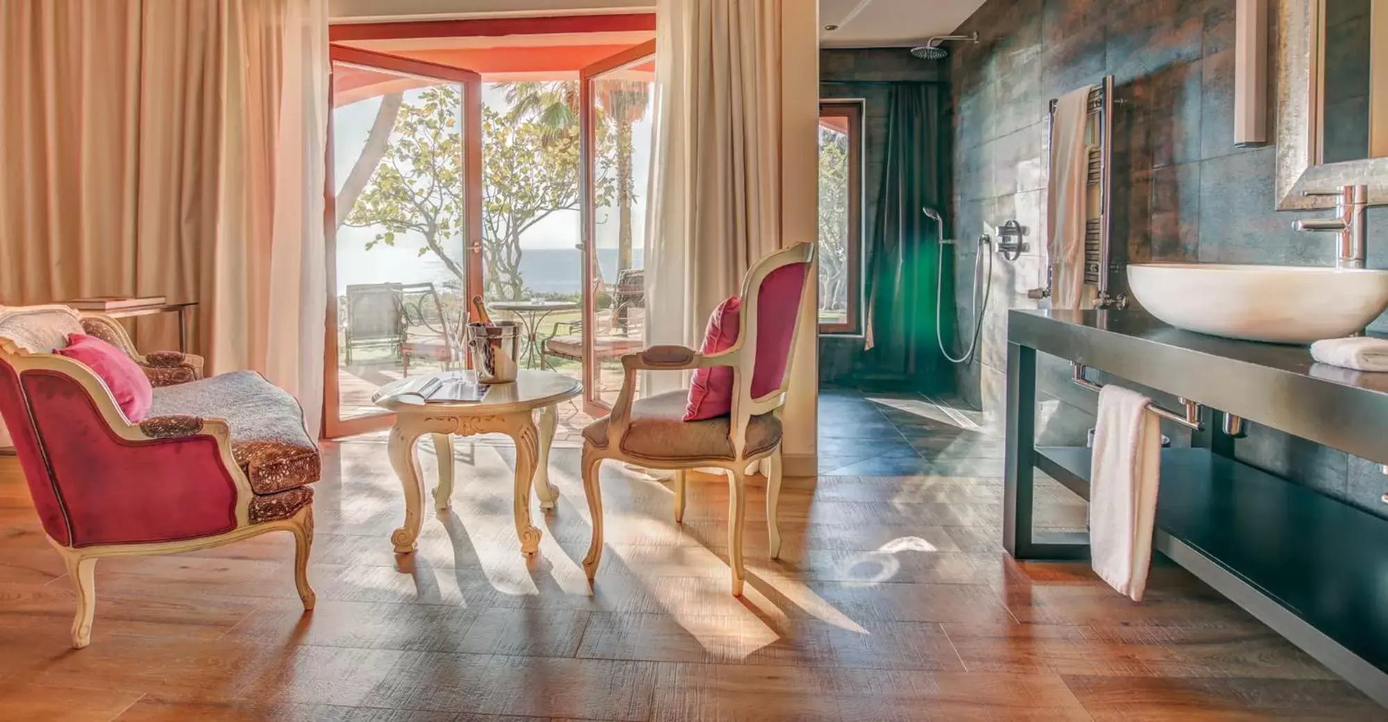 Bedroom, Seating Area in Boutique Hotel Vivenda Miranda