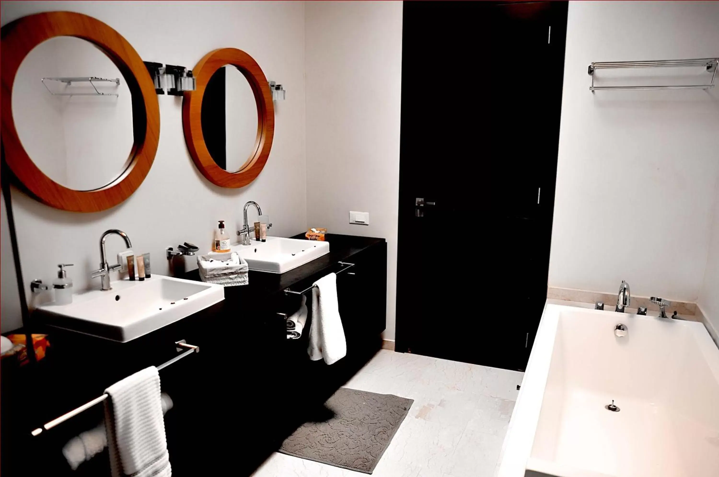 Bathroom in Al Maaden Villa Hotel & Spa