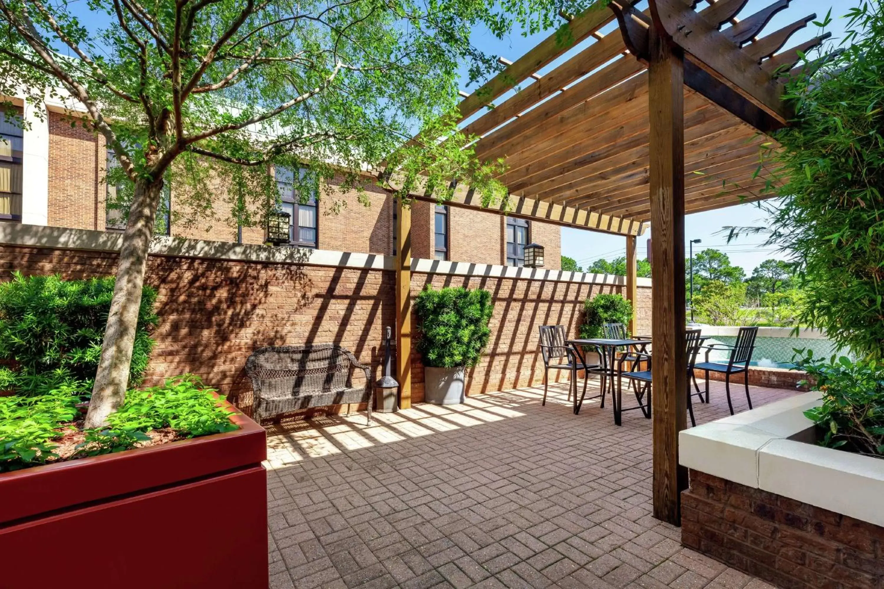 Patio in Hilton Garden Inn Mobile West I-65 Airport Boulevard