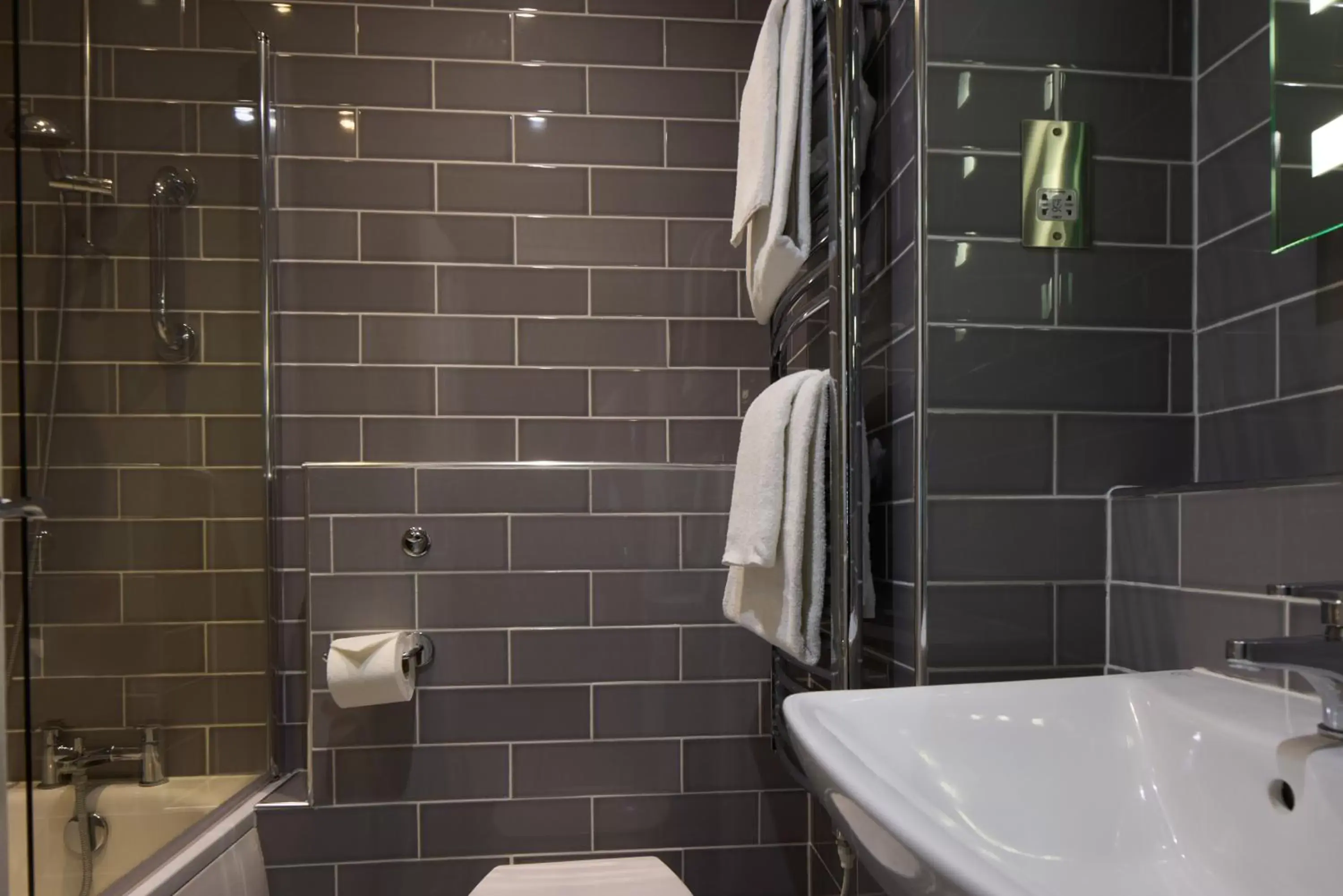 Bathroom in The Lansdowne Hotel, BW Signature Collection by Best Western