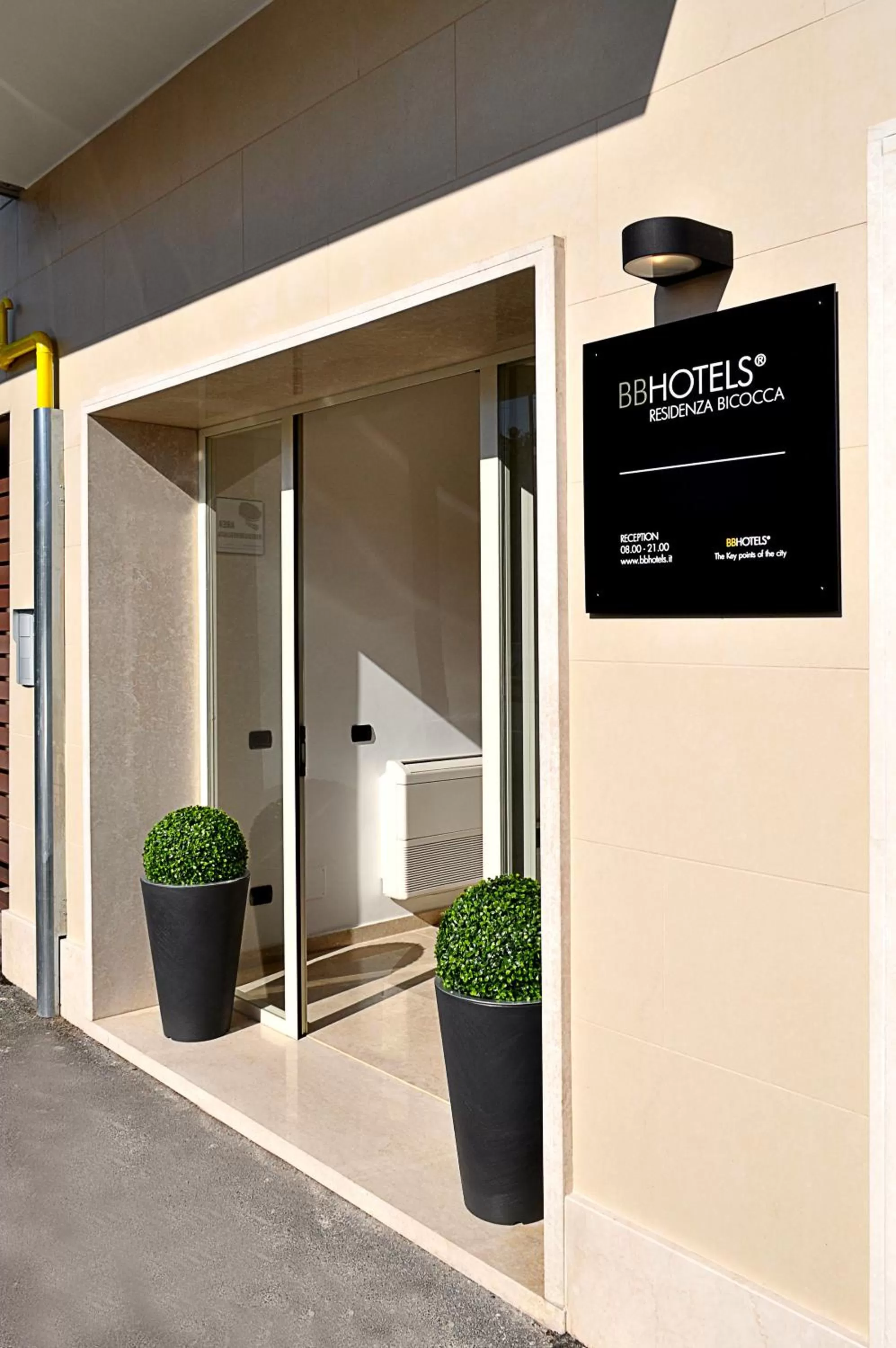 Facade/entrance in BB Hotels Aparthotel Bicocca