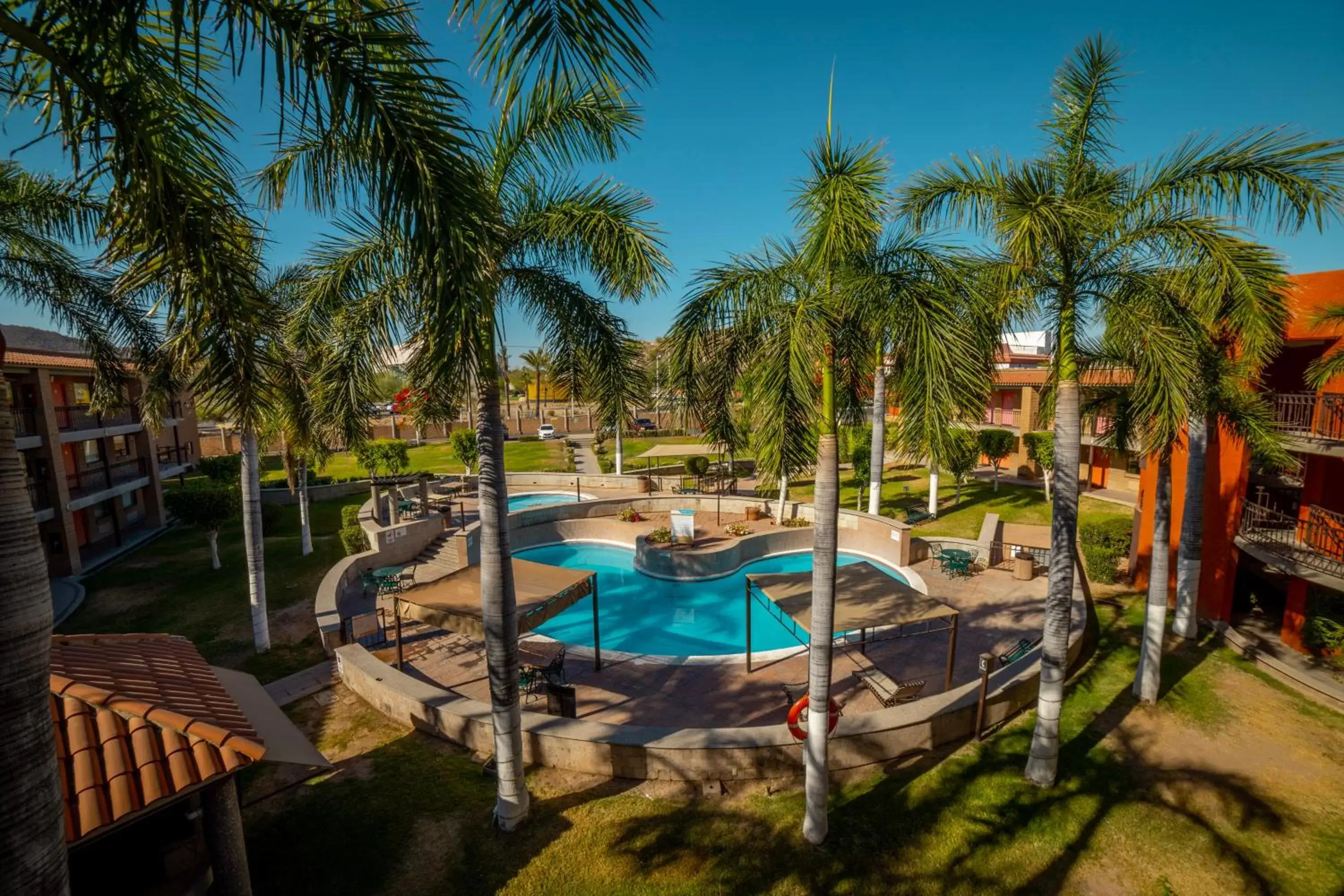 Swimming pool, Pool View in Hotel Colonial Hermosillo