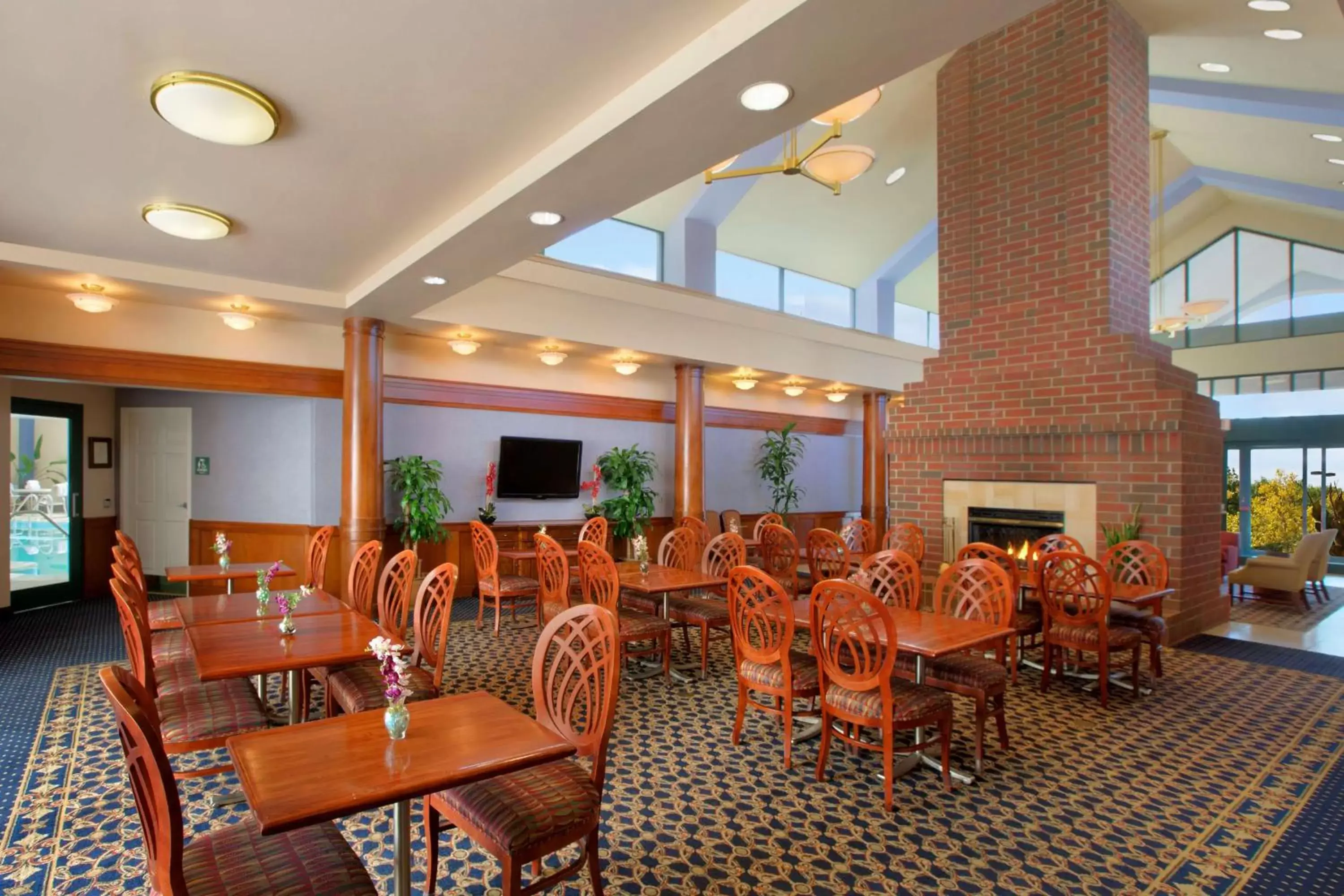 Lobby or reception, Restaurant/Places to Eat in Homewood Suites by Hilton Falls Church