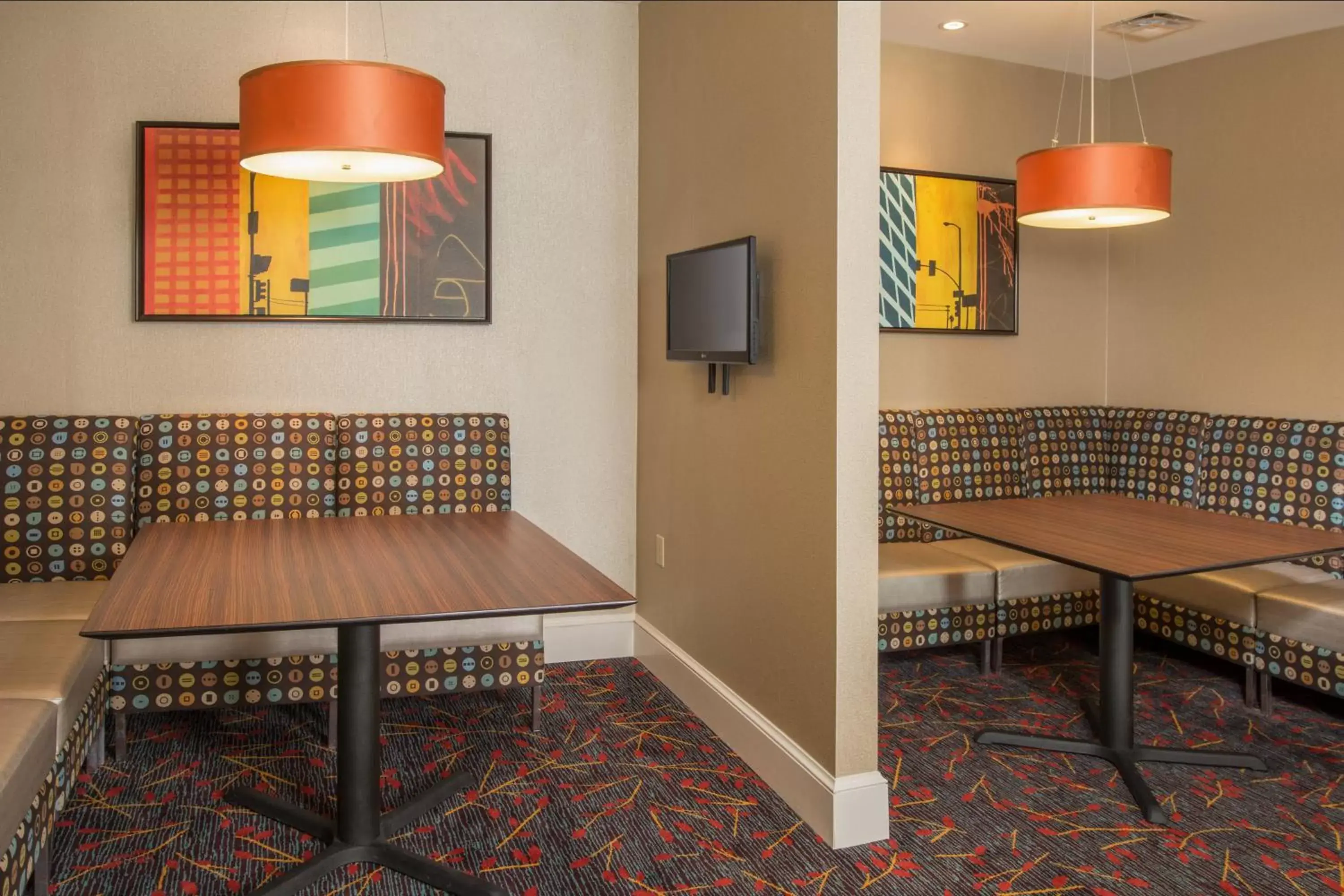 Other, Dining Area in Residence Inn Arlington Rosslyn