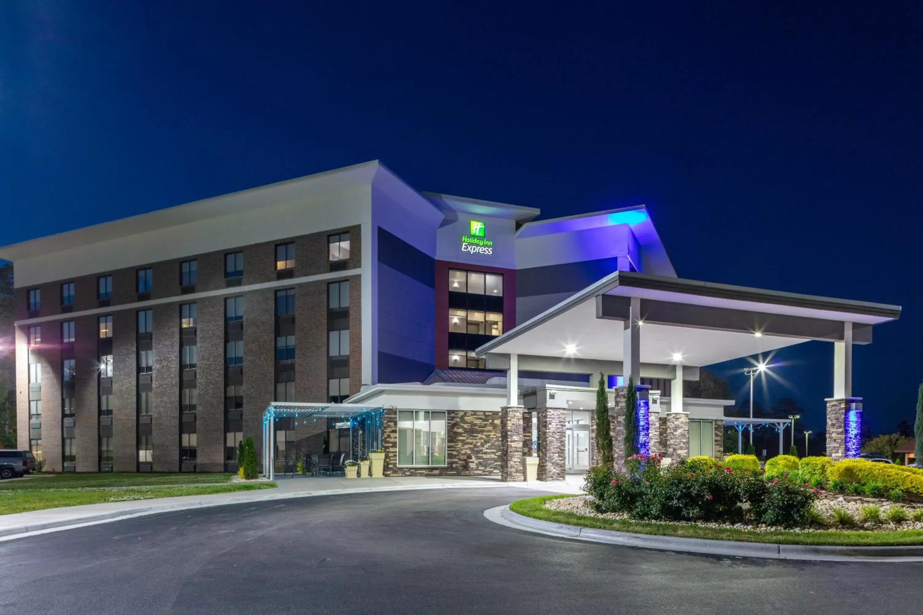 Property Building in Holiday Inn Express - Rocky Mount - Sports Center, an IHG Hotel