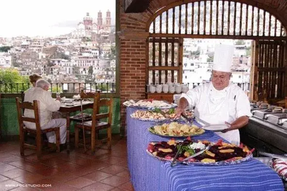 Posada de la Mision, Hotel Museo y Jardin