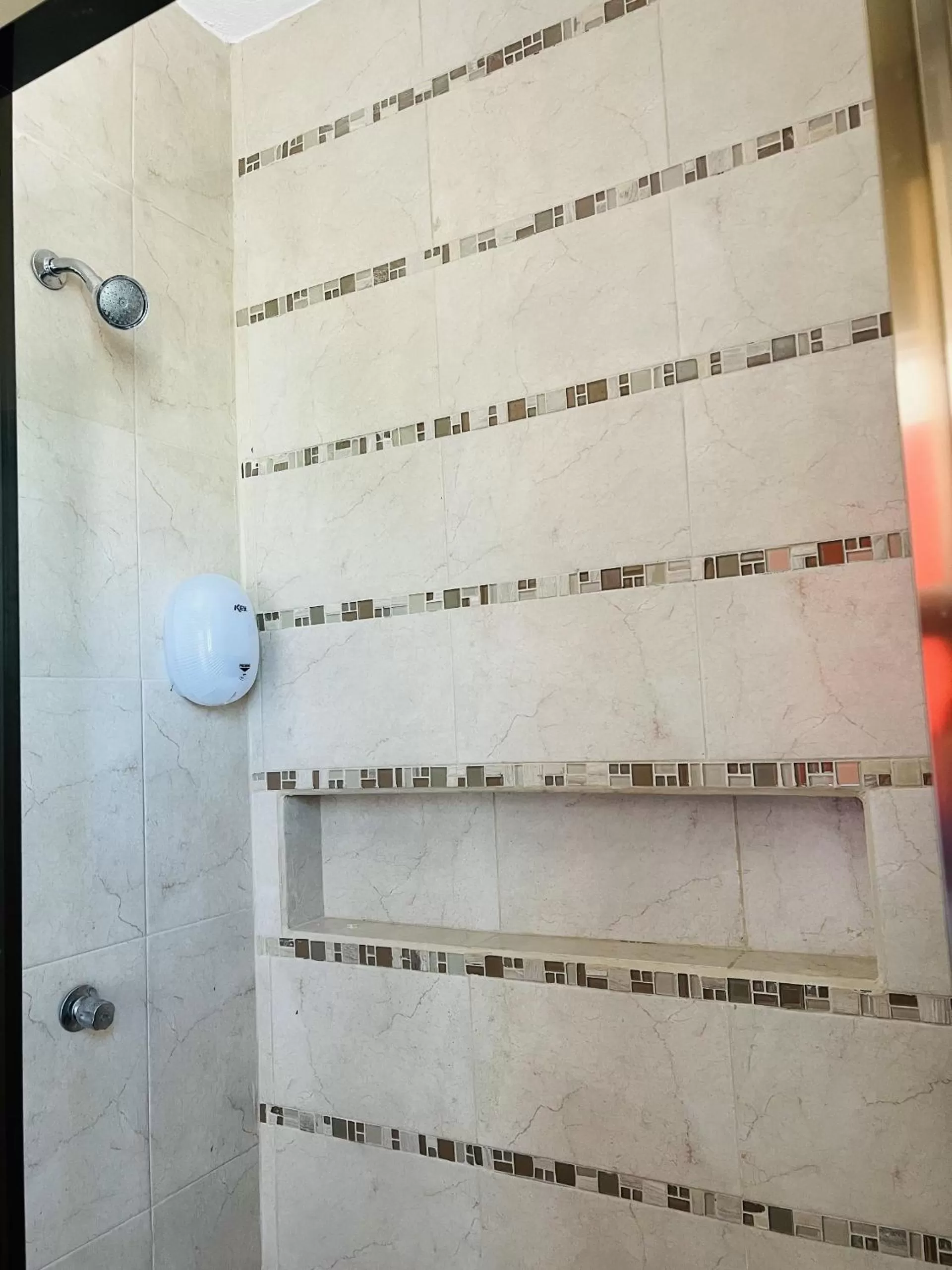 Shower in Quinta Santa Anita