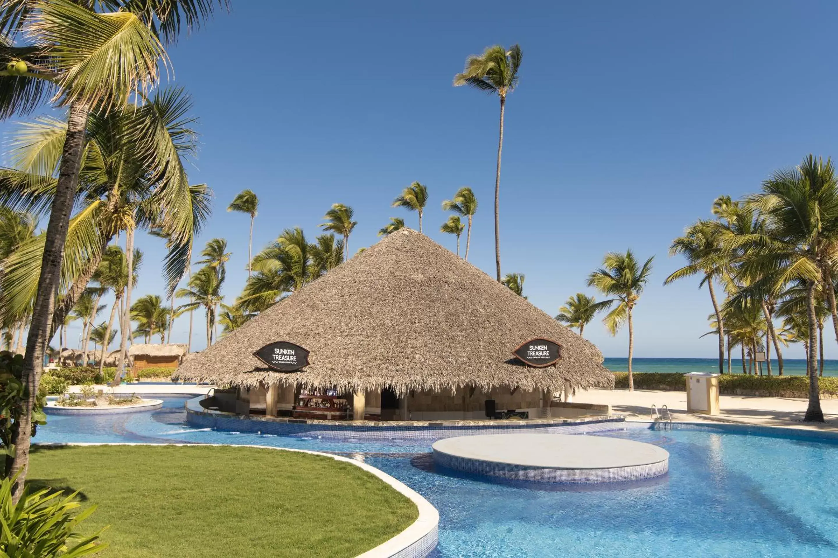 Swimming Pool in Jewel Punta Cana All-Inclusive Resort