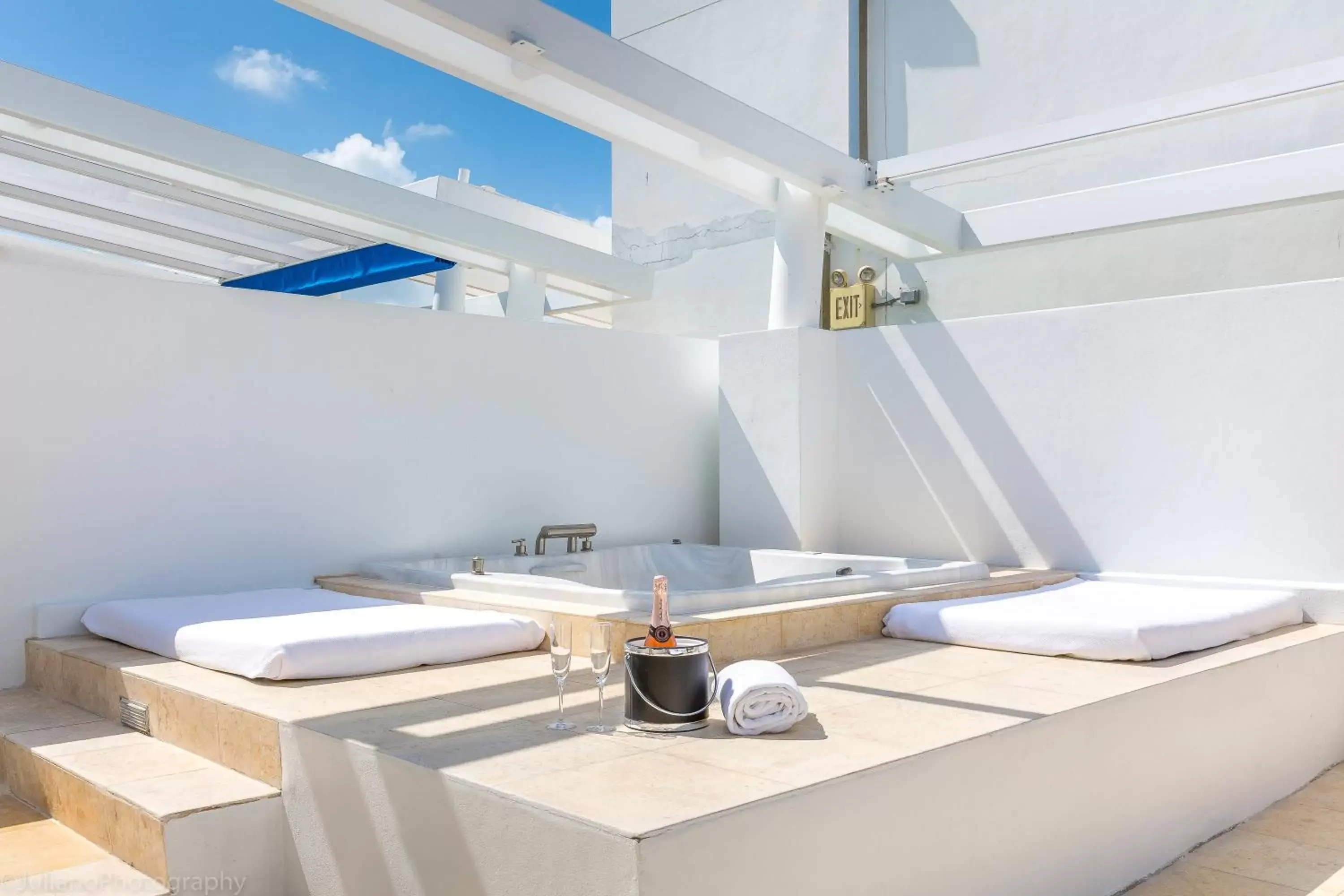 Balcony/Terrace in SBV Luxury Ocean Hotel Suites