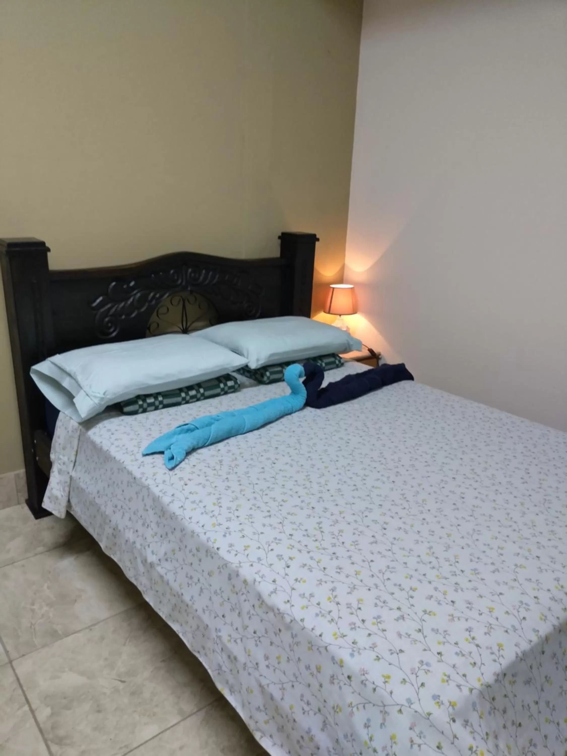 Bed in Hotel Trianon