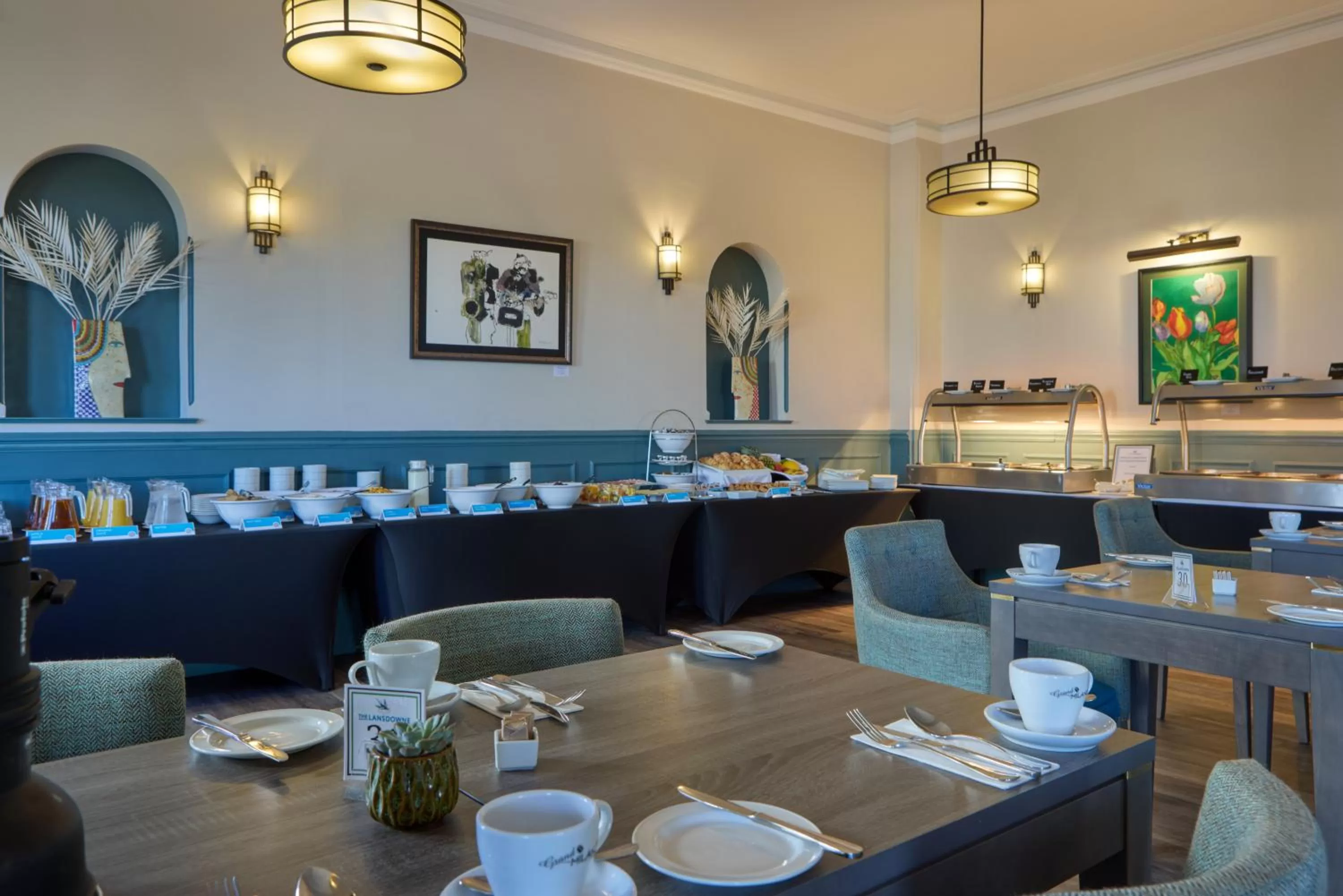 Restaurant/places to eat in The Lansdowne, Eastbourne