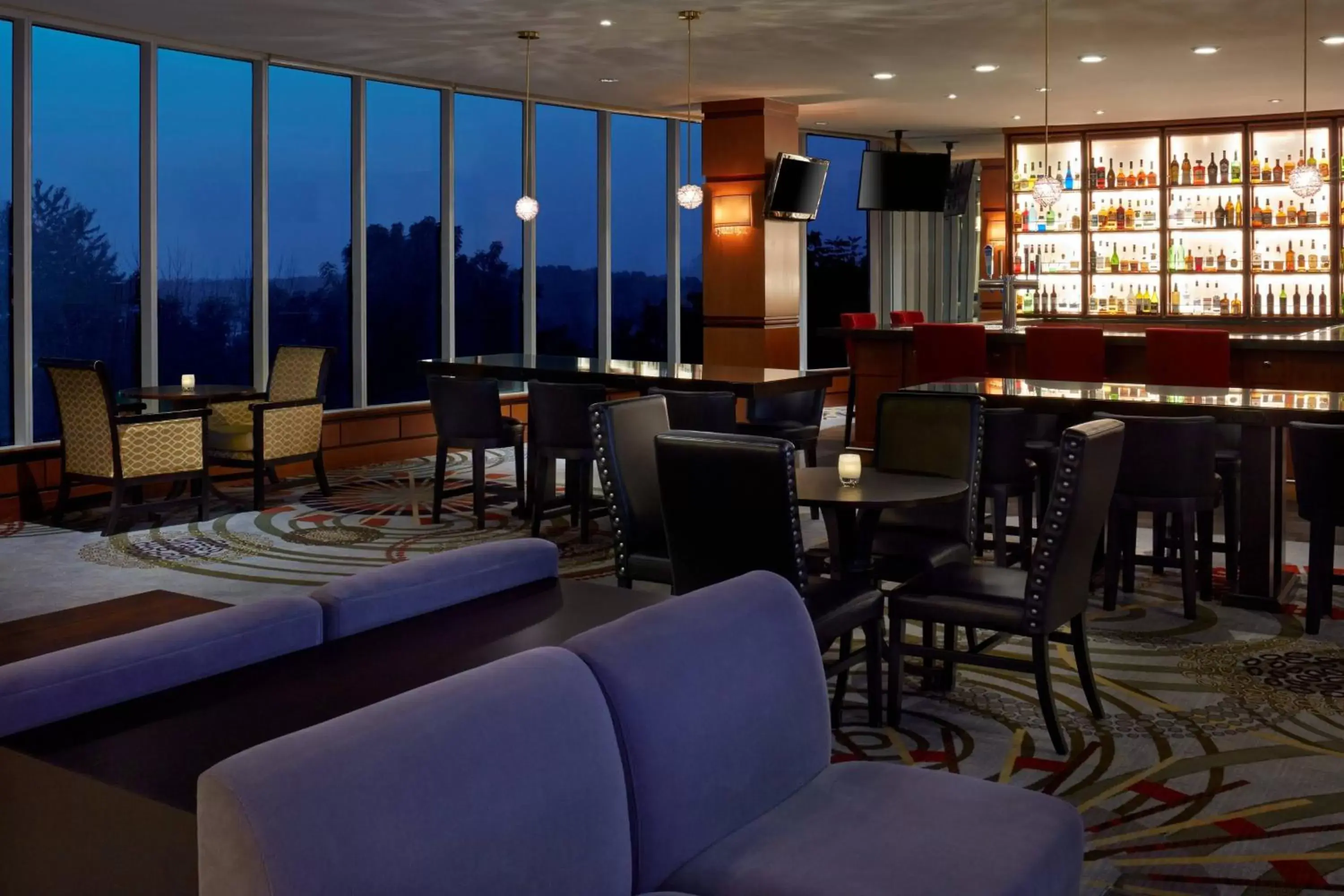 Lobby or reception, Lounge/Bar in Niagara Falls Marriott Fallsview Hotel & Spa