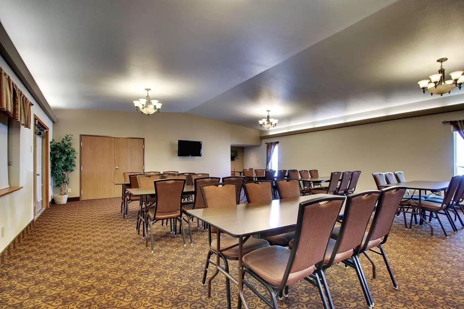 Banquet/Function facilities in Best Western West Hills Inn