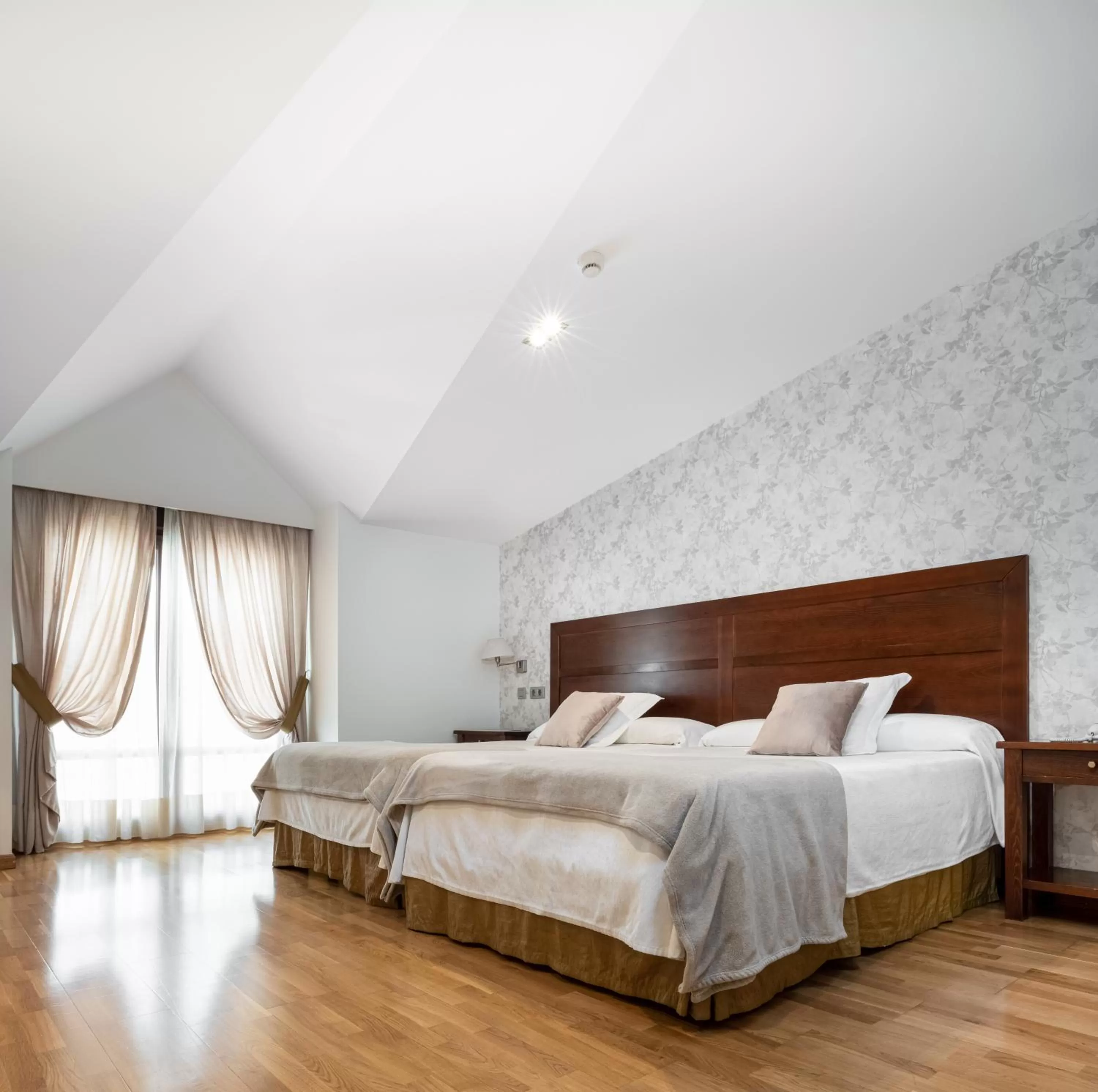 Other, Bed in Hotel Villa Virginia